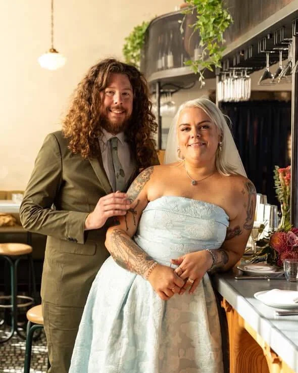 From Baltimore prep to San Fran vows — Nicole was Blissfully Bronzed & BREATHTAKING. 🌉💍⚡️❤️‍🔥
#baltimorespraytan #blissfullybronzed #LoveInTheBay #RadiantBride #BrideGoals #WeddingGlow #EffortlessElegance