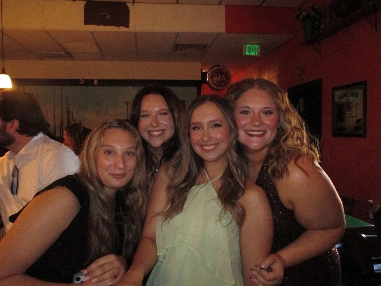 Law school prom looked so good on you girls&hellip; now let&rsquo;s make graduation unforgettable!✨🎓😉

#lawschoolprom #blissfullybronzed #marylandgraduation #baltimorespraytan #marylandprom