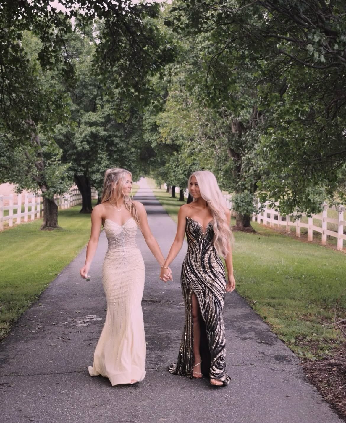 A moment for these prom babes&hellip; ✨

The dresses are stunning, the sister bond makes every milestone a little sweeter, and we can&rsquo;t forget the beautiful, proud mama behind it all. Watching these special moments unfold is such a gift!

#blis