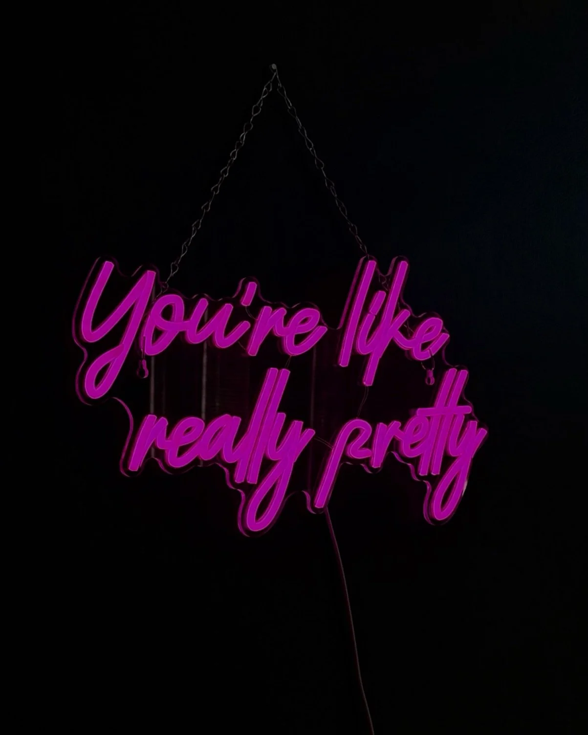 Just a lil reminder for you this Sunday 🙂&zwj;&harr;️💖 anyone else obsessed with this sign in our studio? ✨✨✨
