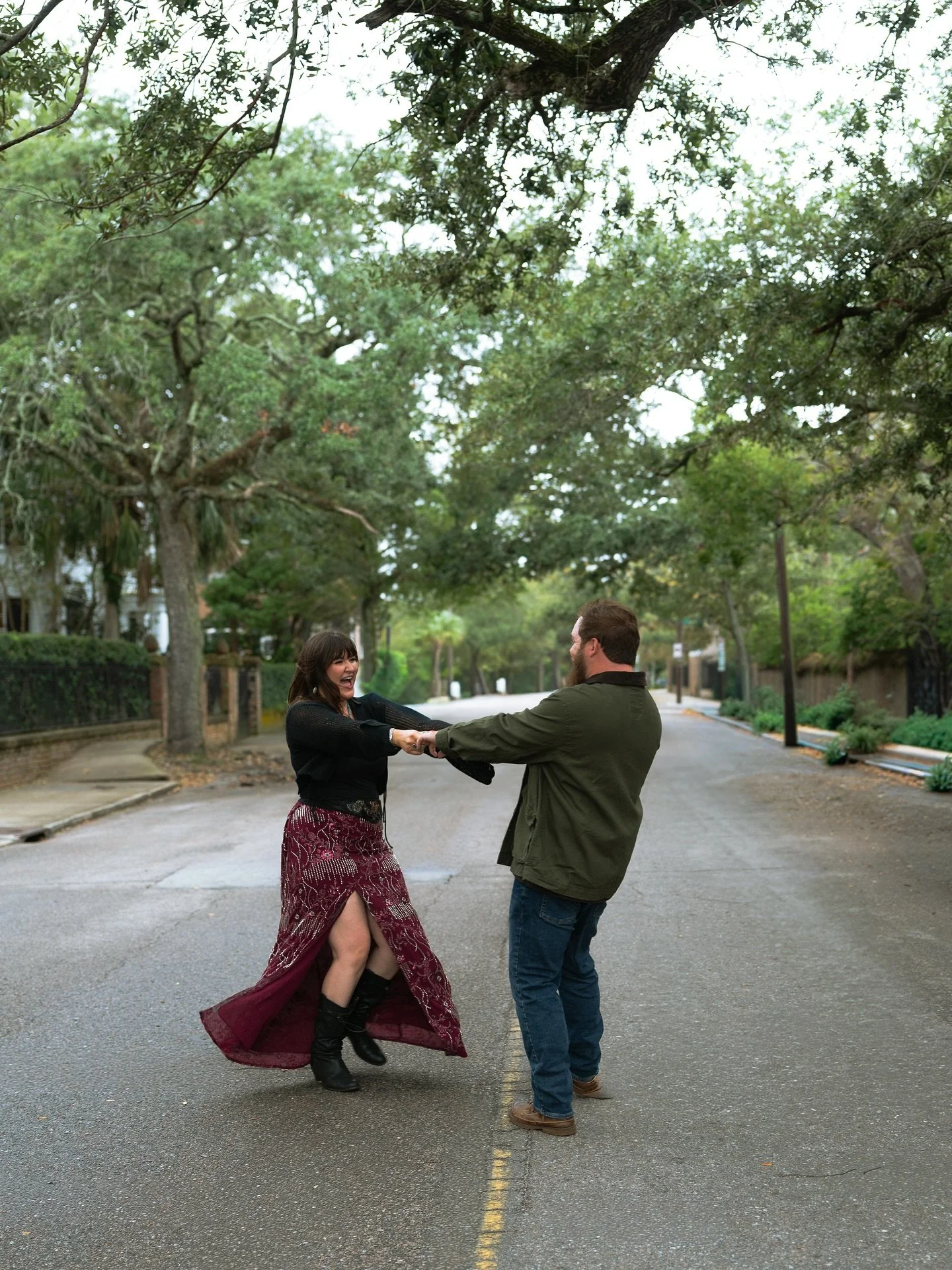 Nothing like Charleston in the fall and a hunting trip to celebrate 4 years being married✨ I love love love my sweet and amazing Carter💕 And our trip to Charleston was so fun, we ate the most amazing food, checked out fun bars and rooftops, did a sa