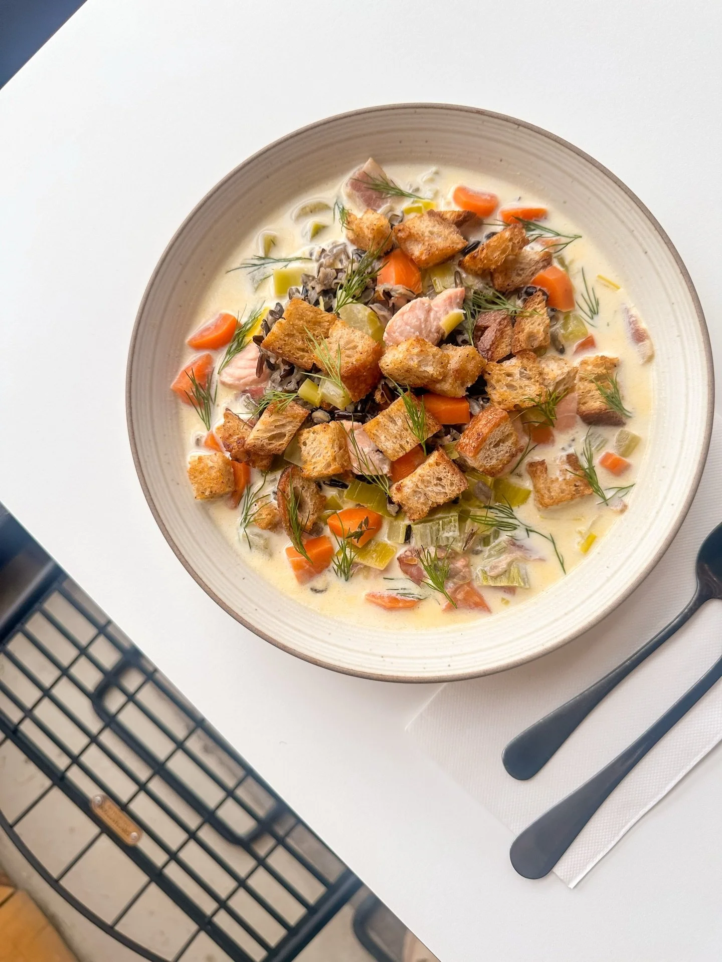 Falu Lohikeitto (Finnish salmon soup) will only be on the menu for a couple more months before it leaves for the season 🥲 

Good stuff going just means good stuff is coming back 😉🦐