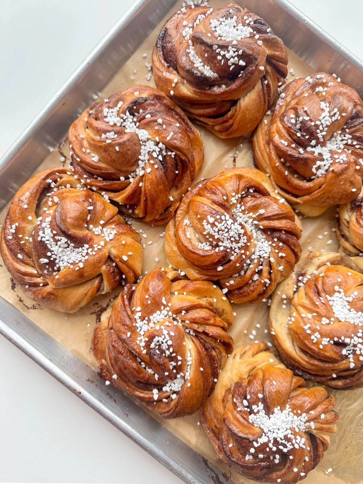 Cinnies for the winnies 🏆

Baked fresh daily. Yes they&rsquo;re vegan too 🌱 you&rsquo;d never know though 🤫