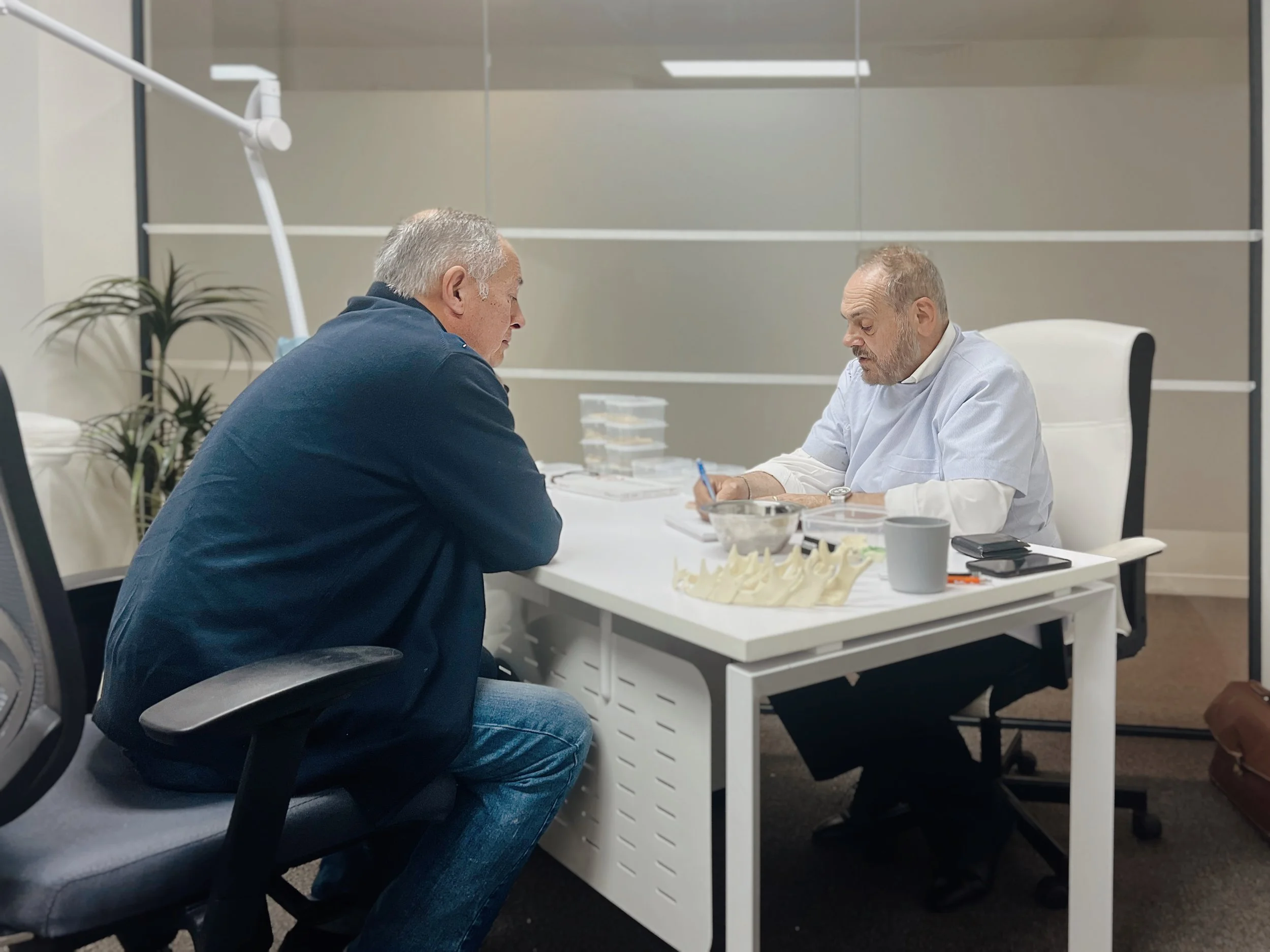 Denture consultation Melbourne, dental prosthetist Preston.

Your journey to a perfect smile starts with a detailed plan. Dr. Sebastian Riggio provides comprehensive consultations at our Preston boutique, taking the time to listen and design a soluti