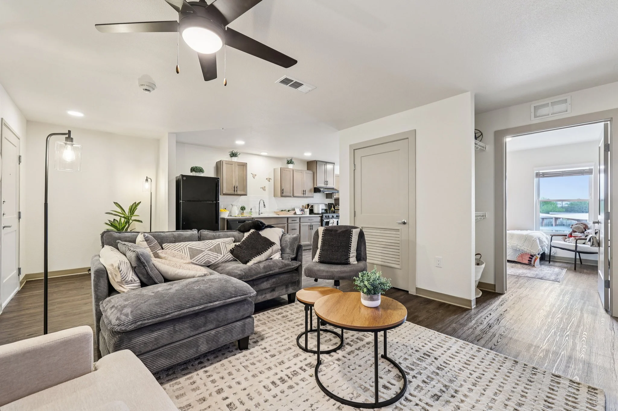 5-web-or-mls-Gardner Rd-S1104-005.jpg