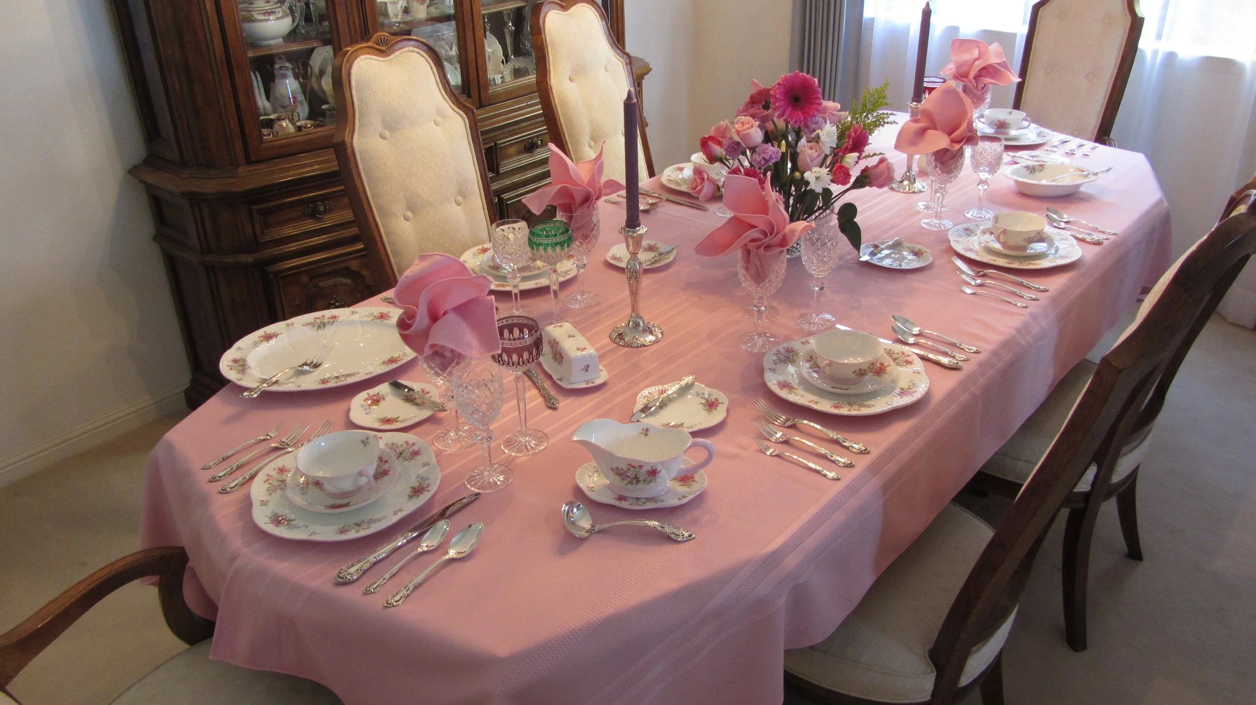 Stocks table setting.jpg