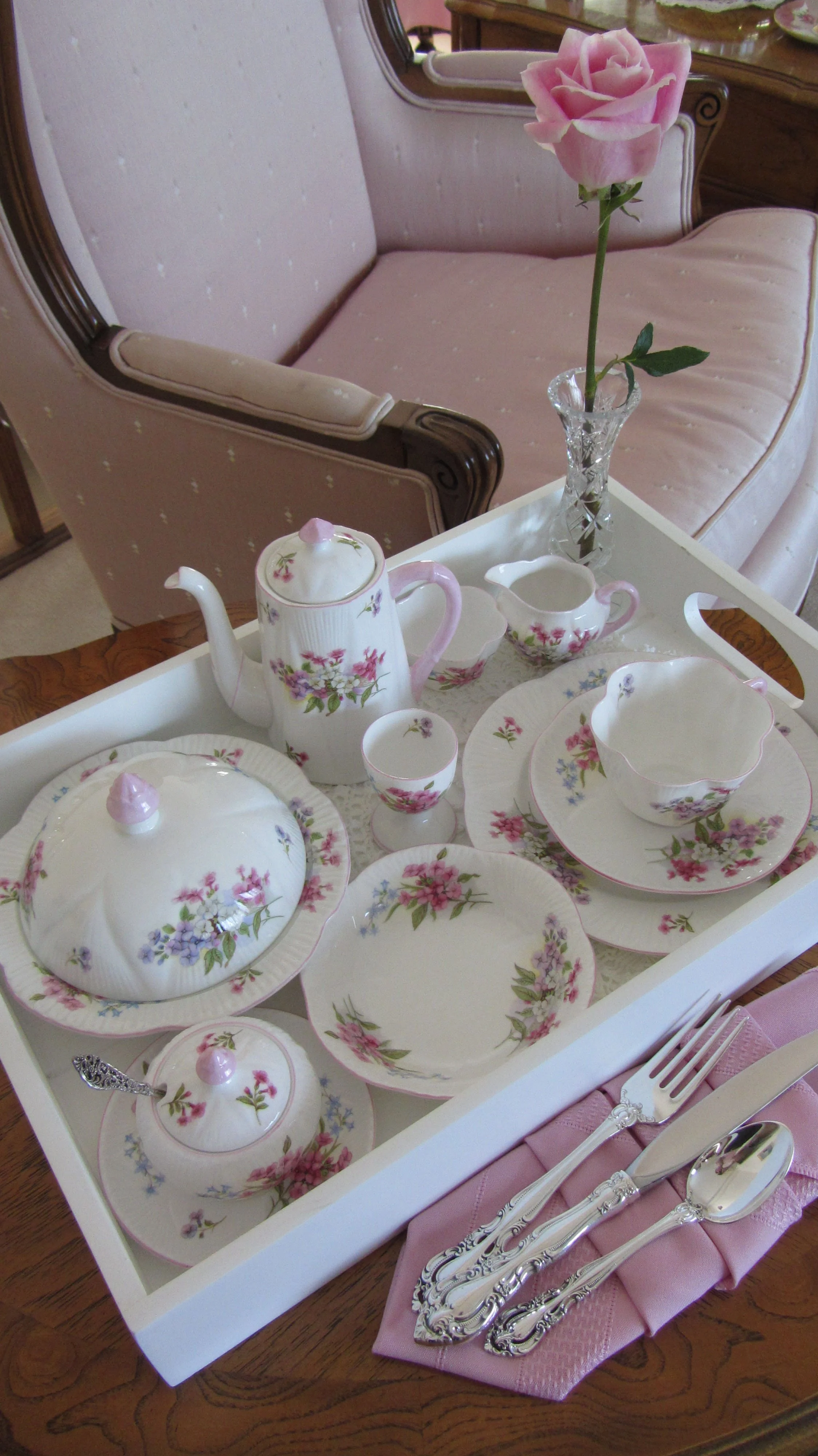 Stocks breakfast in bed.jpg