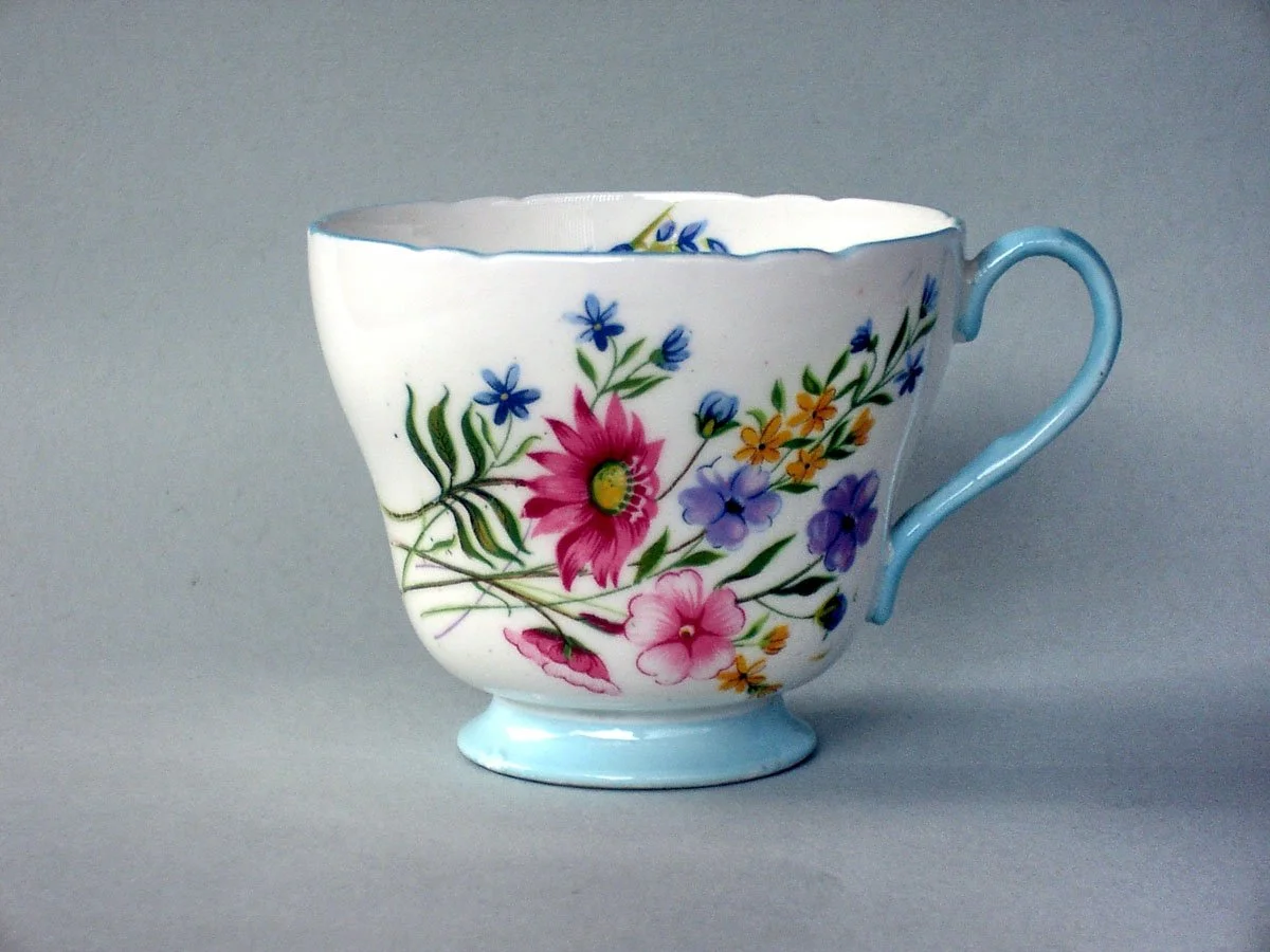 RICHMOND 01 Tea Cup (Bump Handle).jpg