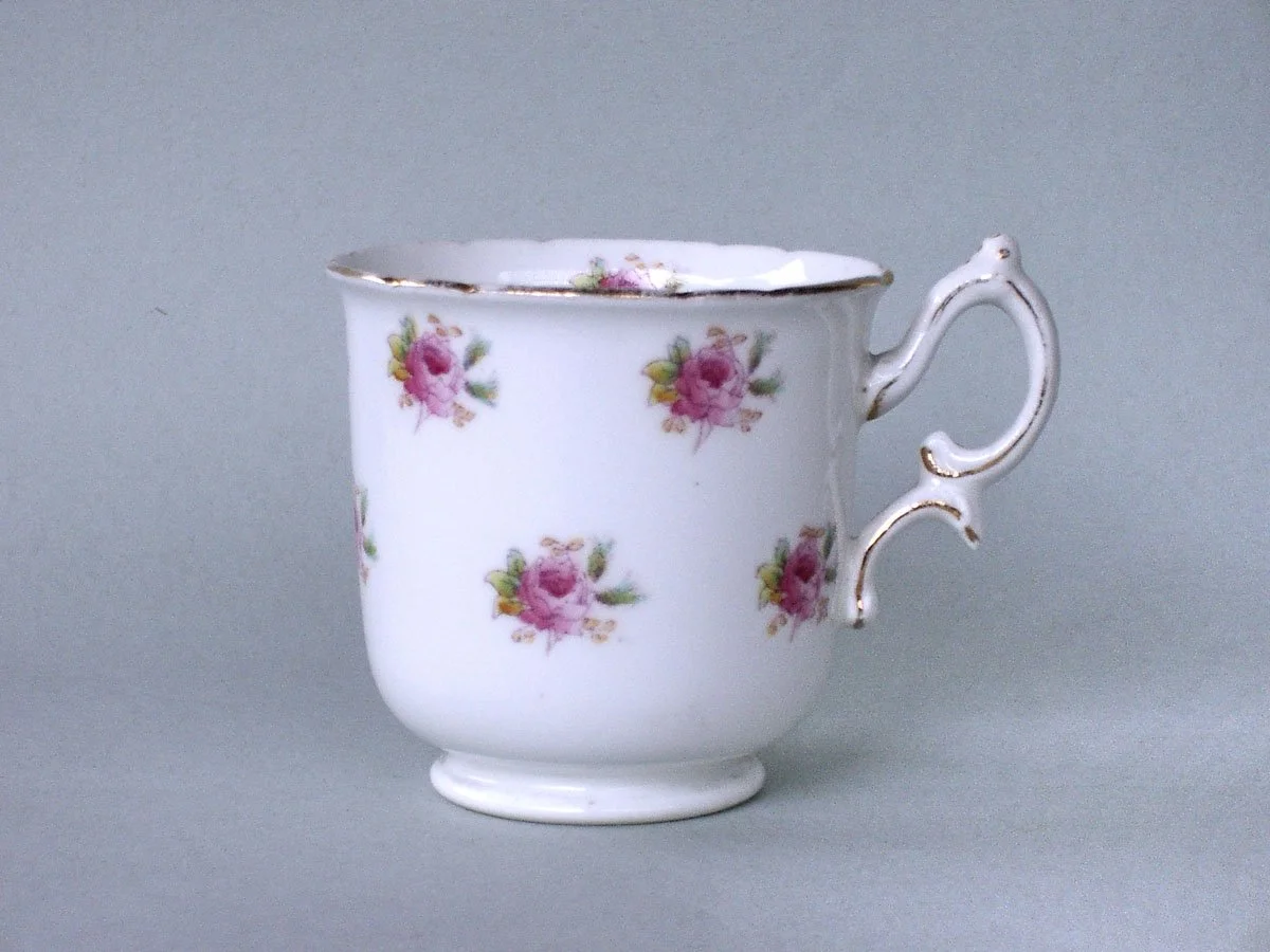 ROYAL 04 Coffee Cup.jpg