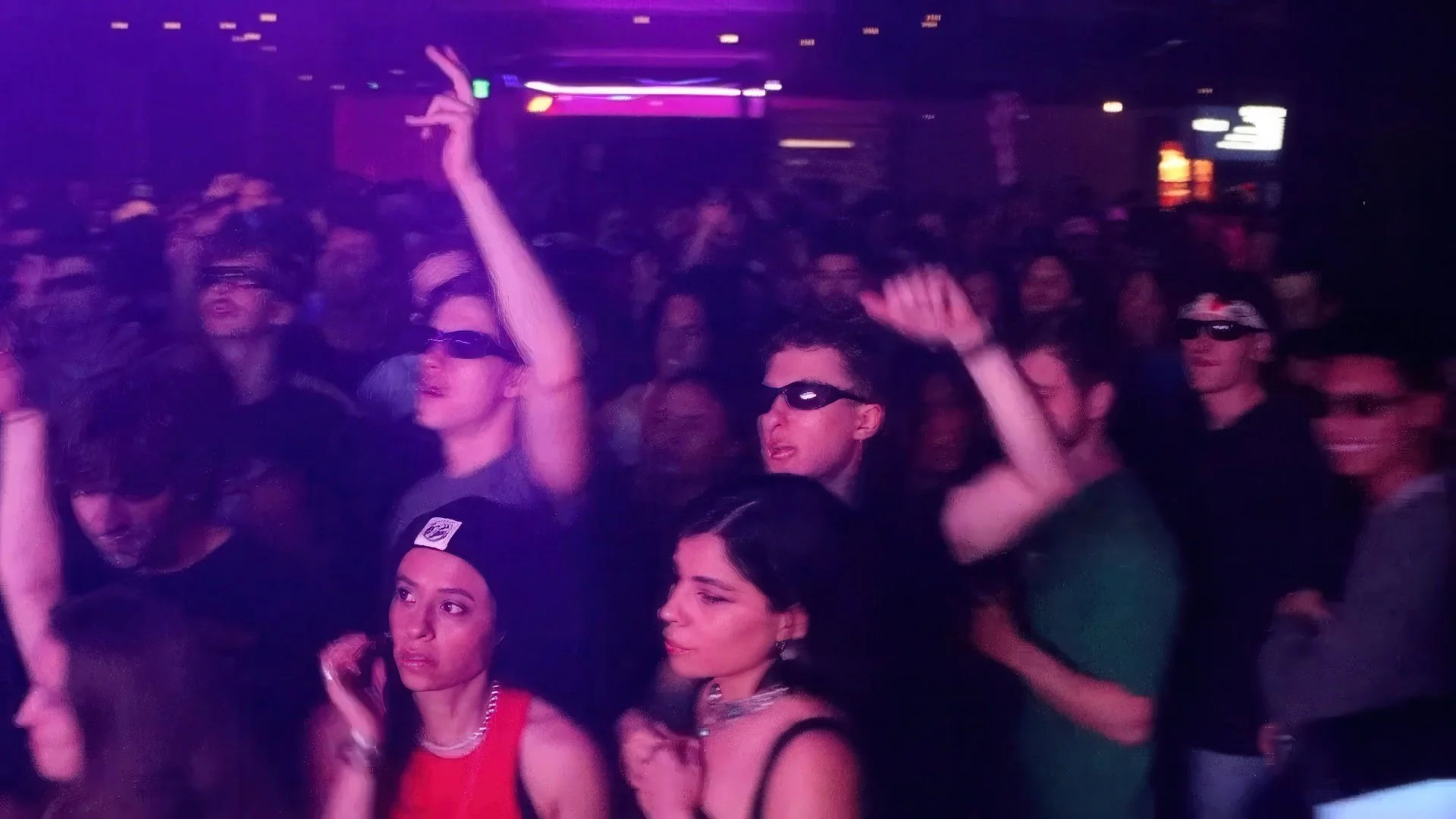 rw-gigapixel-low resolution v2-1x-faceai v2.jpg