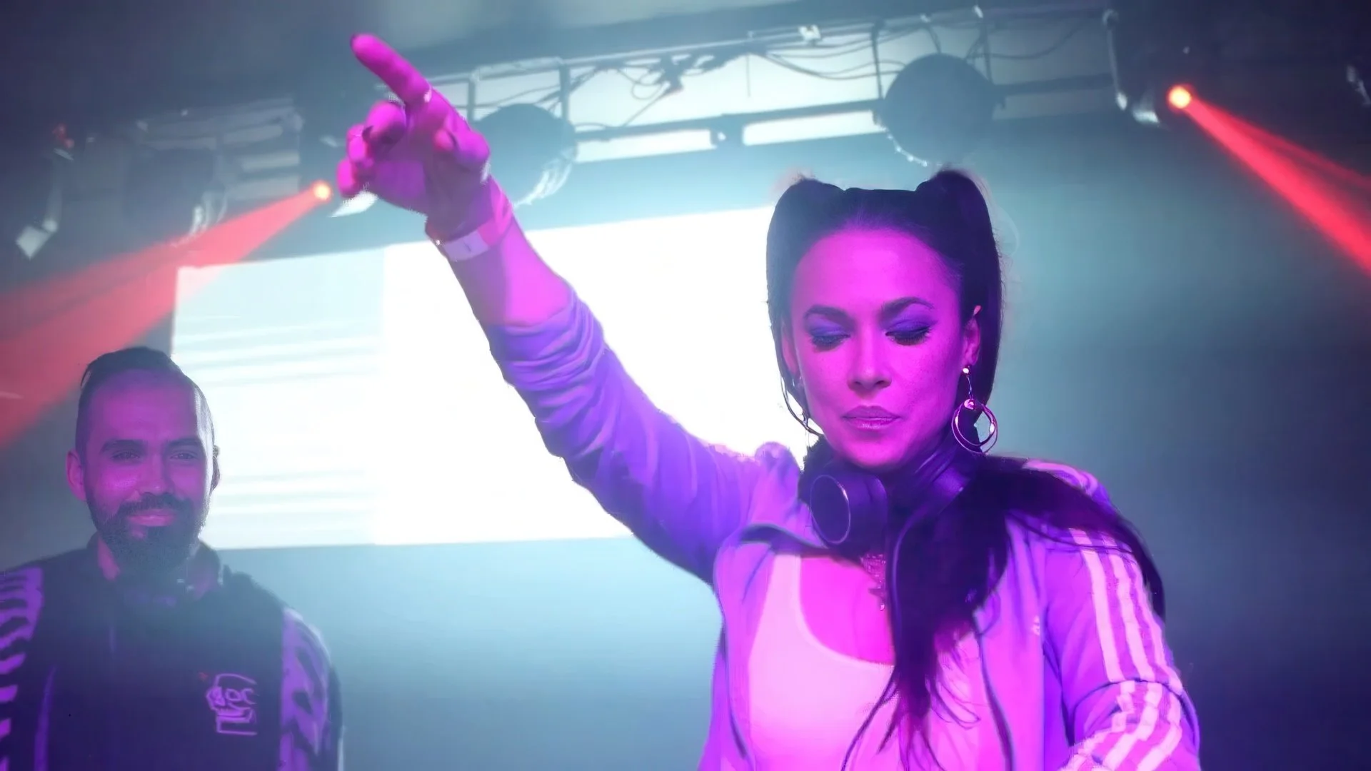 123-gigapixel-low resolution v2-1x-faceai v2.jpg