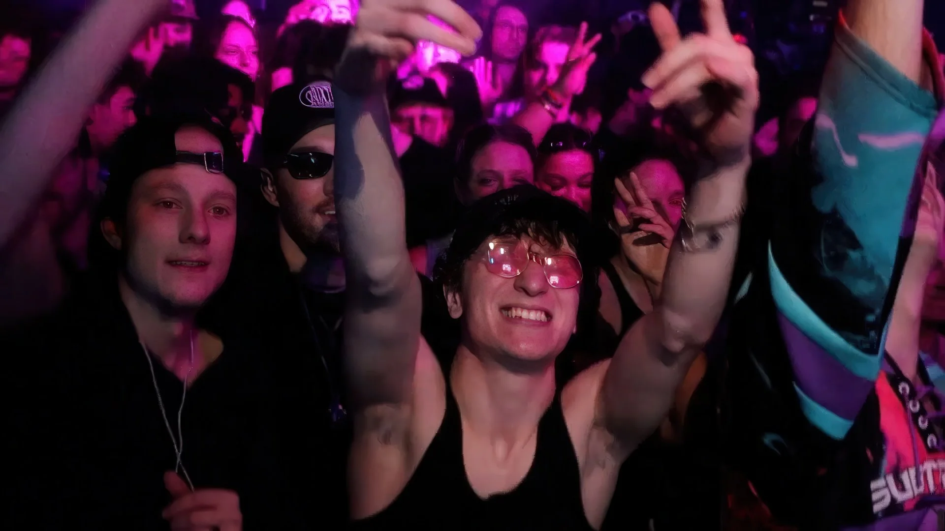 crowd 10-gigapixel-low resolution v2-1x-faceai v2.jpg