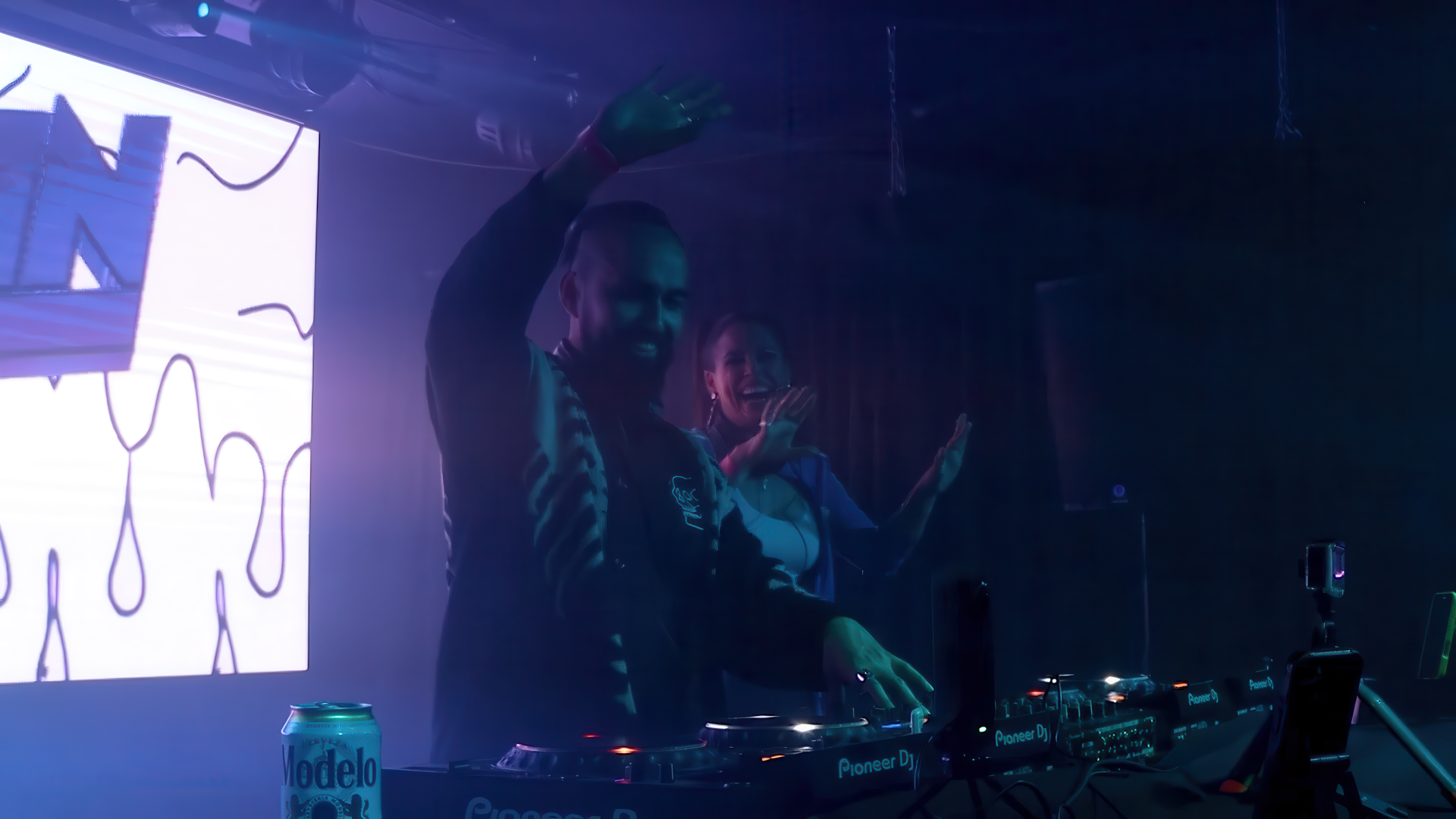 fantom freq rhiannon wavepng-gigapixel-low resolution v2-1x.png