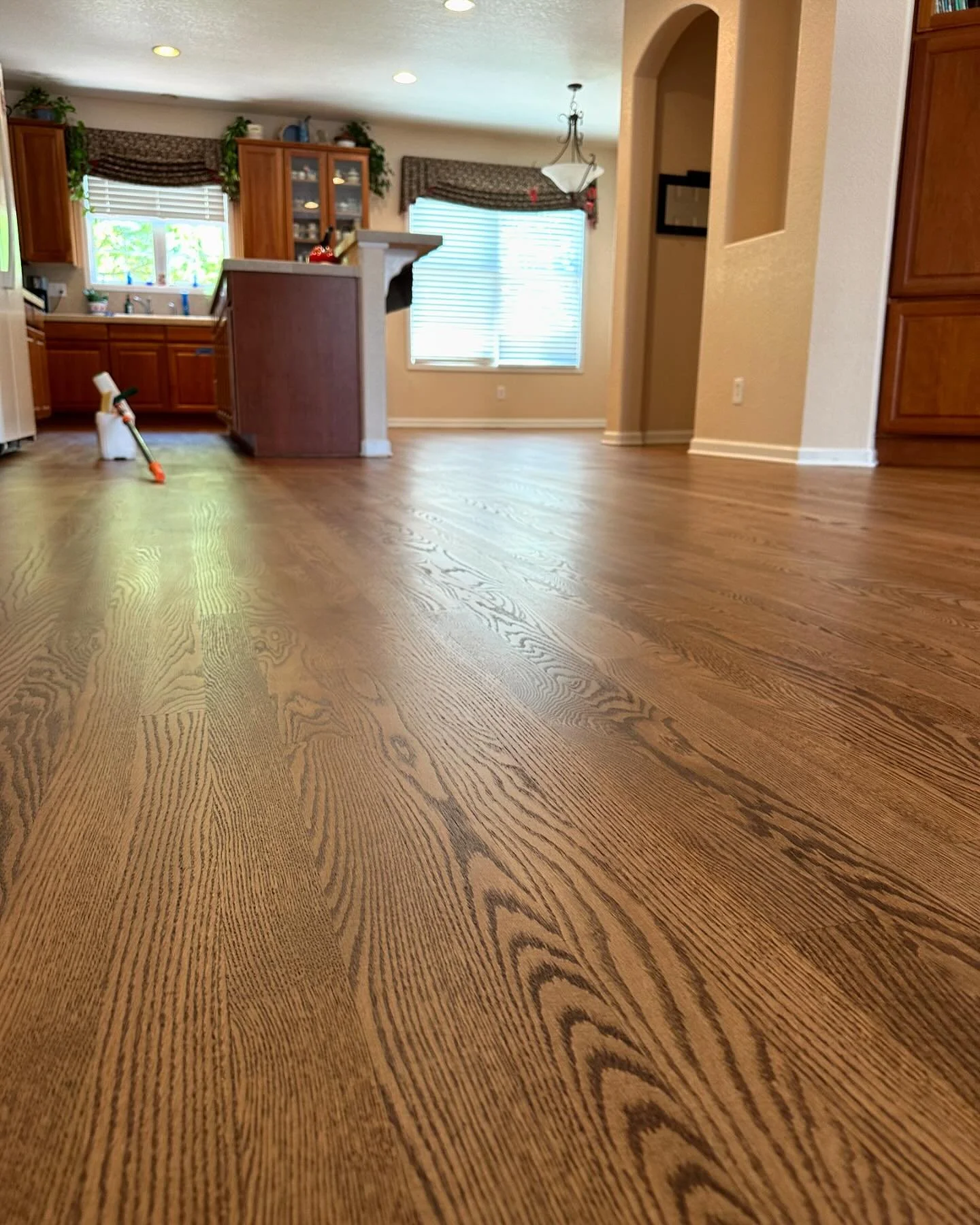 Timeless warm brown on red oak!