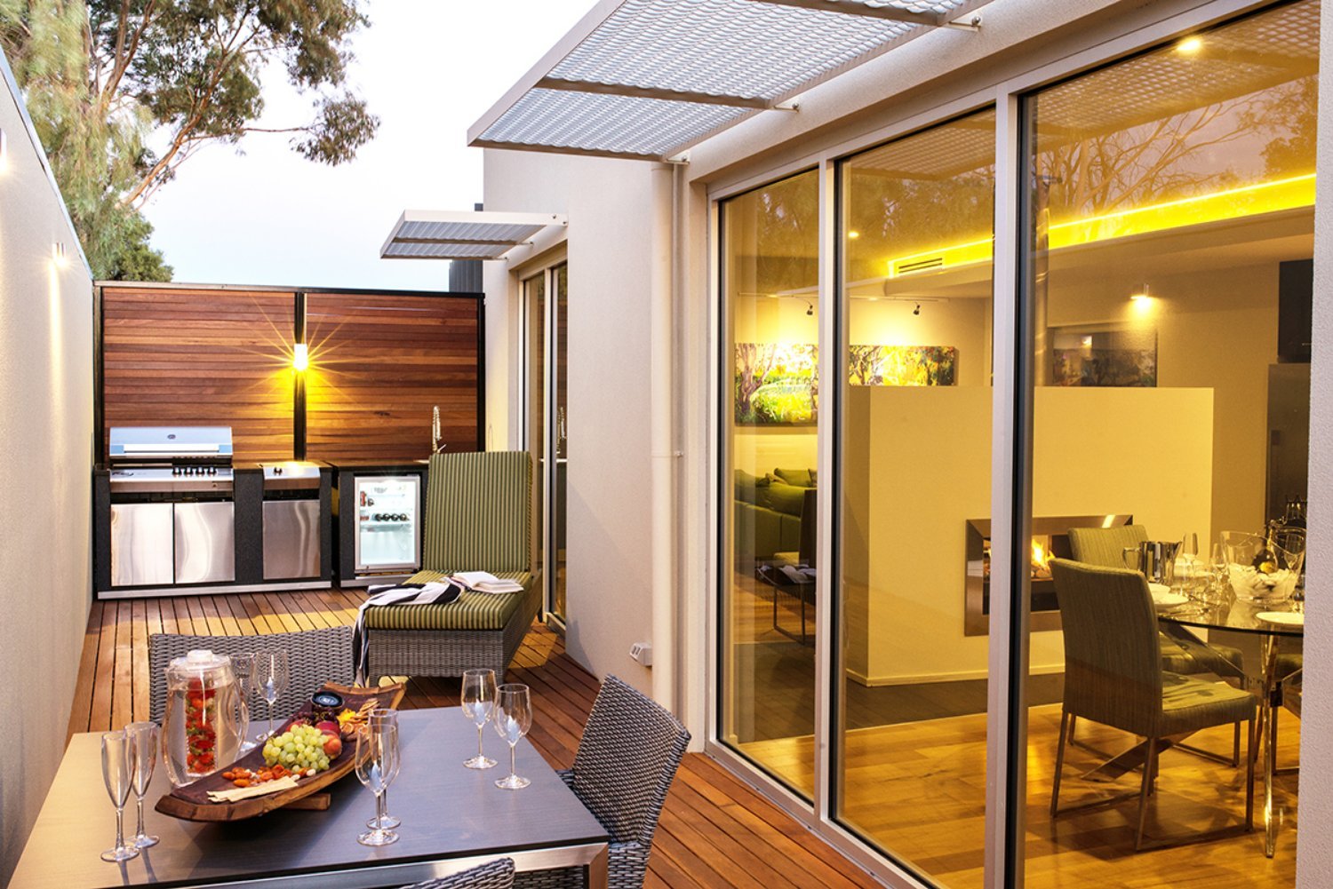 Michael-Kregar-Home-Builds-The-Frames-Outdoor-Entertaining.jpeg