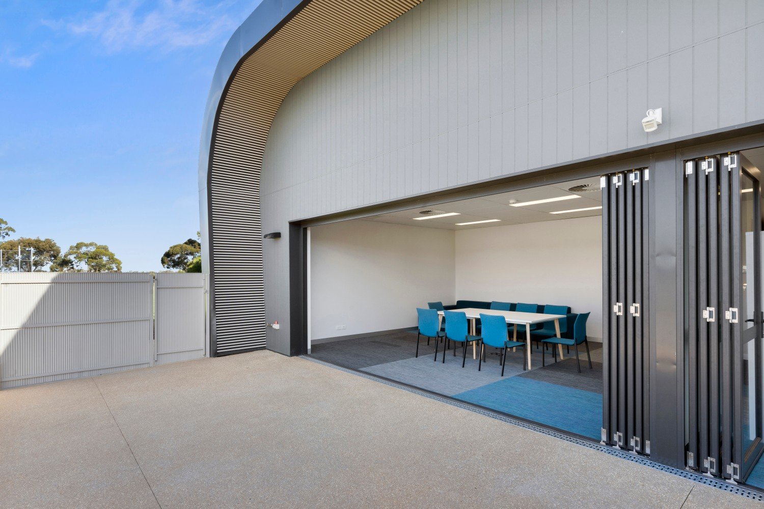 Michael-Kregar-Commercial-Builder-Berri-Medical-Centre-Meeting-Room.jpeg