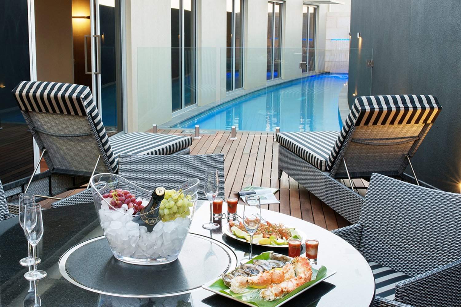 Michael-Kregar-Home-Builds-The-Frames-Outdoor-Dining.jpeg