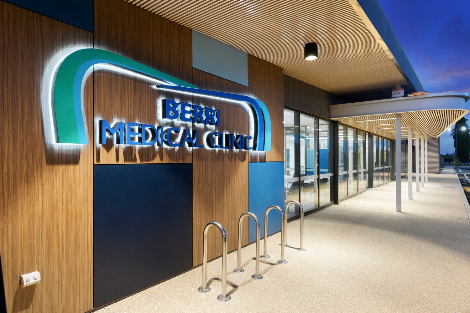 Michael-Kregar-Commercial-Builder-Berri-Medical-Centre-Signage-Design.jpeg