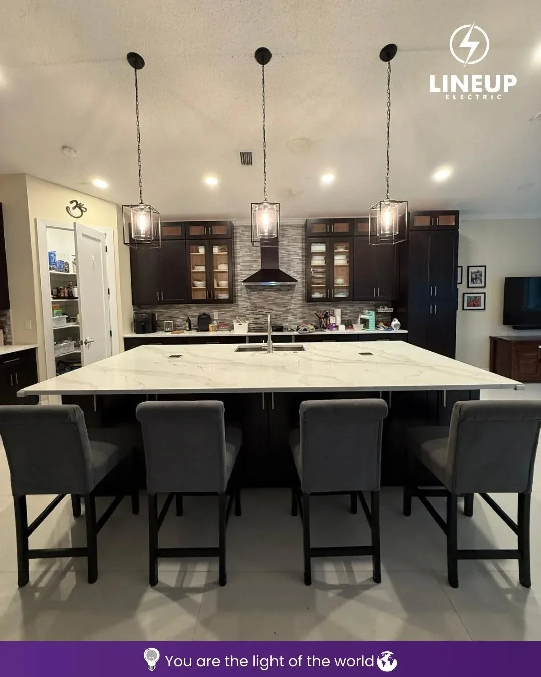 The right lighting transforms any space. ✨

More comfort, more style, and the value your space deserves.
Invest in lighting. Invest in experience.

#Lighting #Design #Spaces #Comfort #Electric