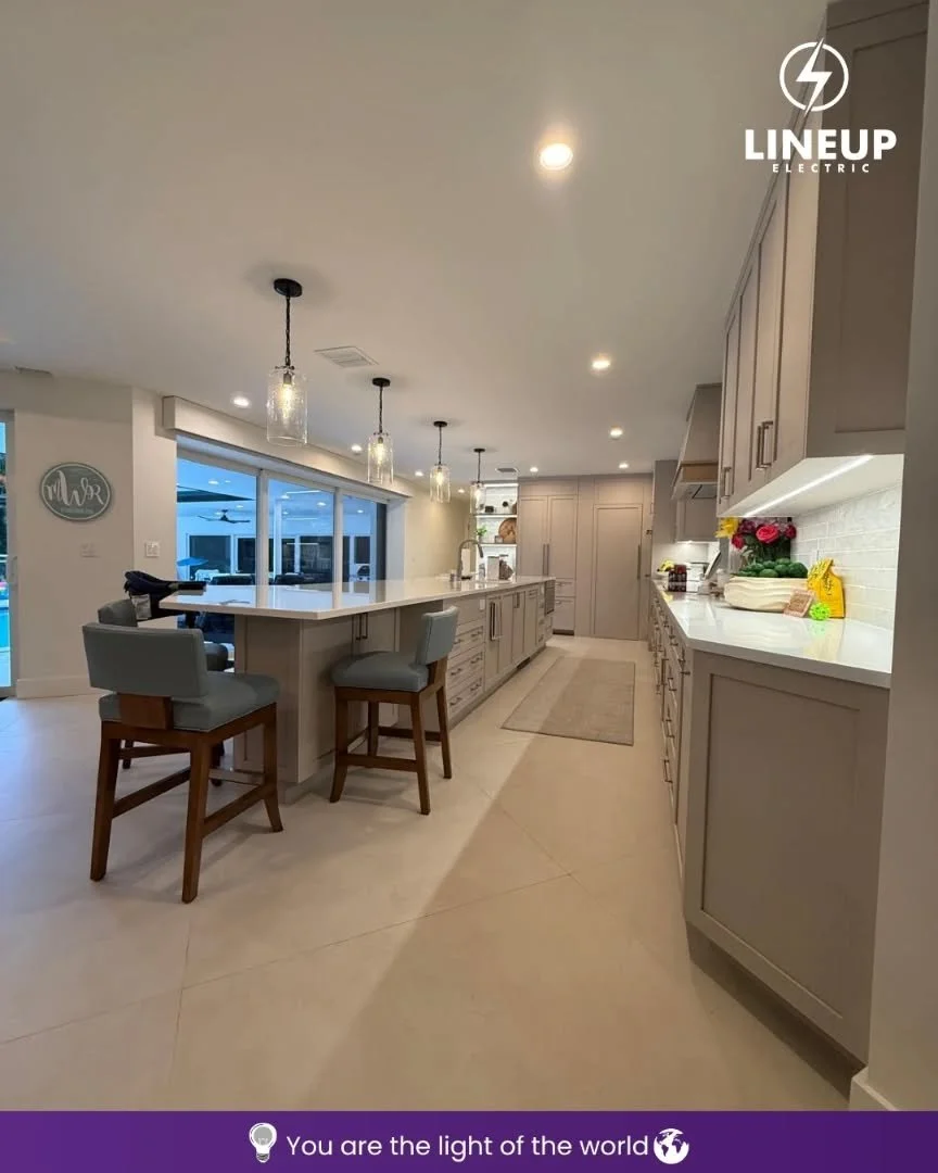 💡✨ Lighting is more than just illumination &mdash; it creates comfort, style, and functionality in every space.

A well-designed lighting project transforms your home, highlights architectural details, and creates the perfect atmosphere for everyday