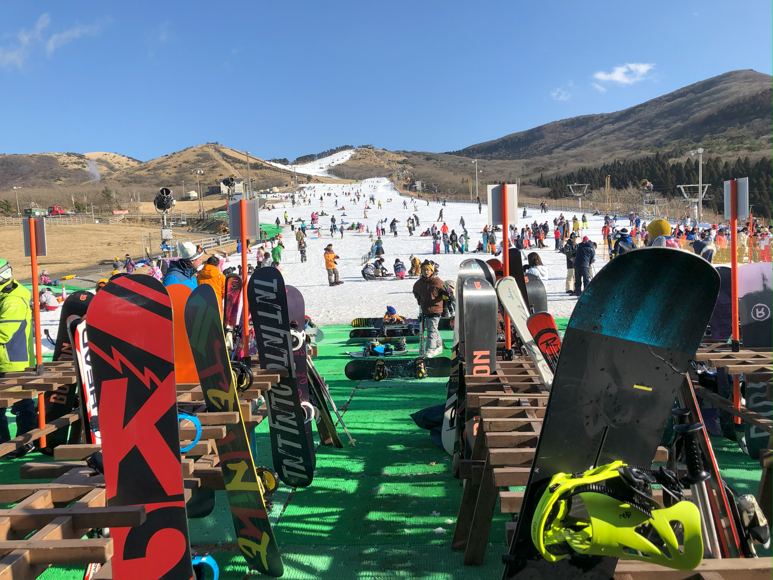 Winter Ski Camp in Oita.png