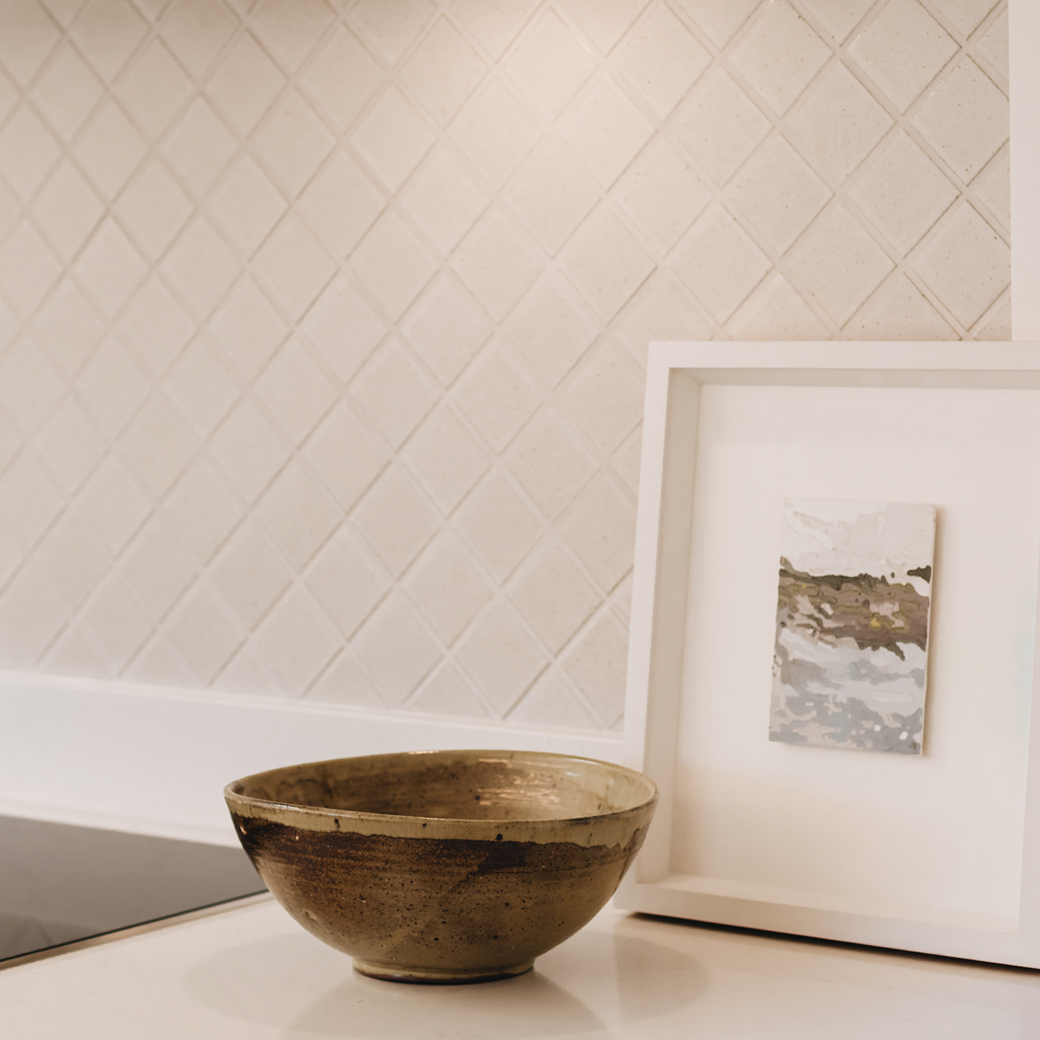 17-woburn-kitchen-white-tiles-on-the-diagonal-splashback.png