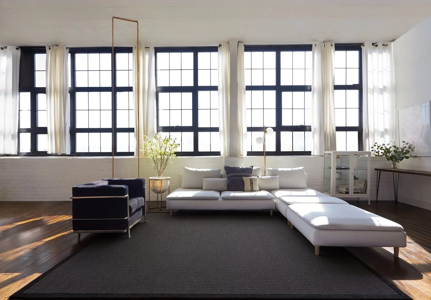 Valencia_Black_Living+Room_FINAL.jpg