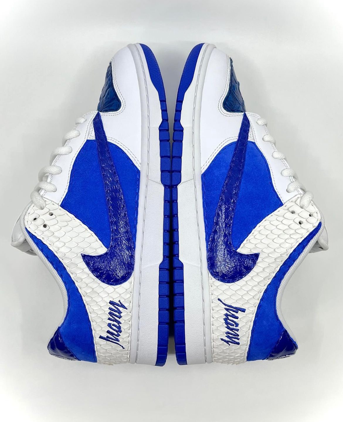 "Juany" - Nike SB Dunk Low. Custom logo embroidery on heel. Leather used: Blue Laminated Lambskin, Blue Suede, Blue Croc, White Anaconda.