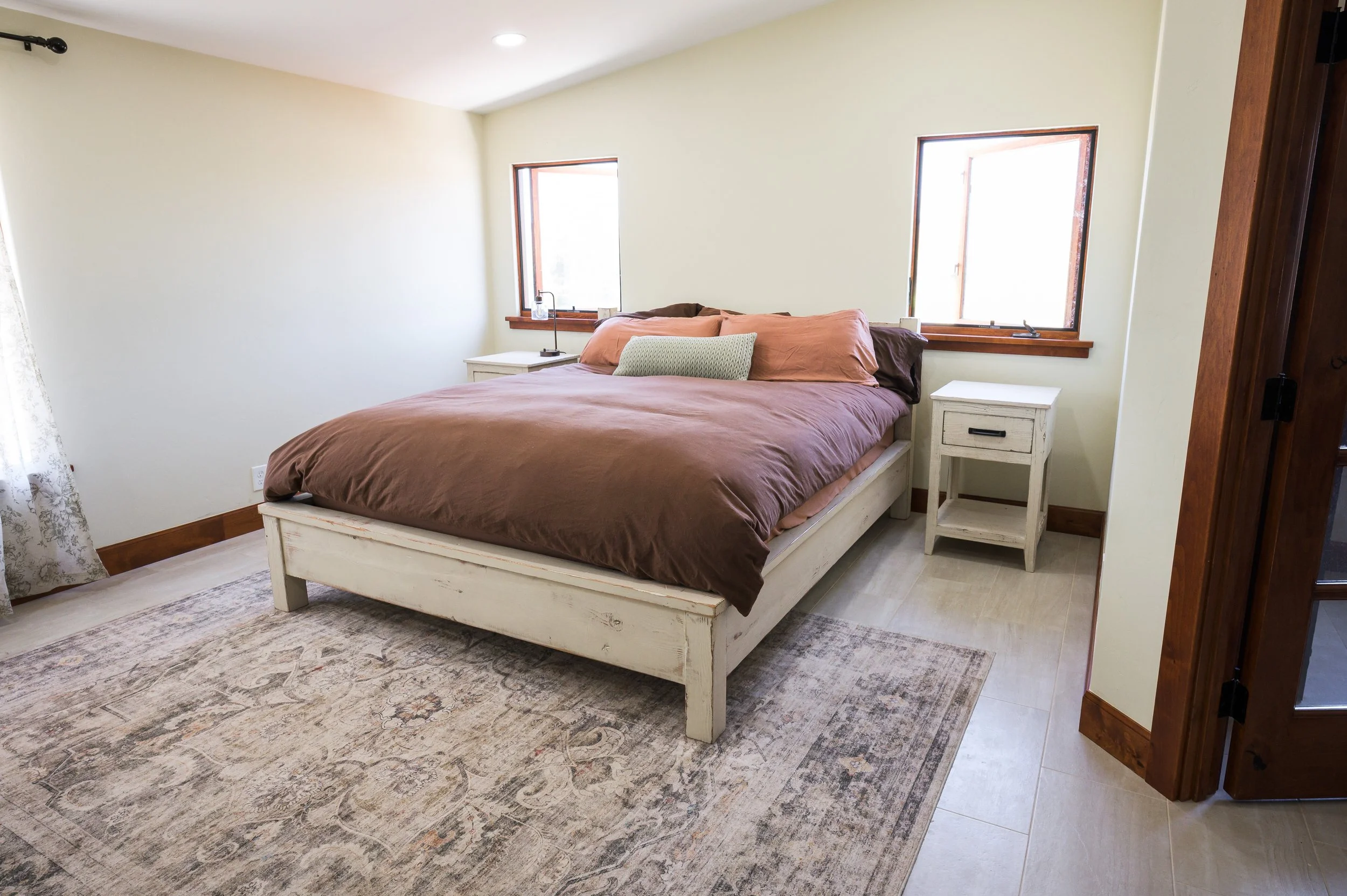 JF-Bed-100.jpg