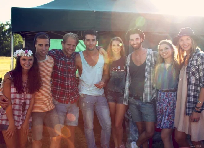 Dna:n mainoksessa...