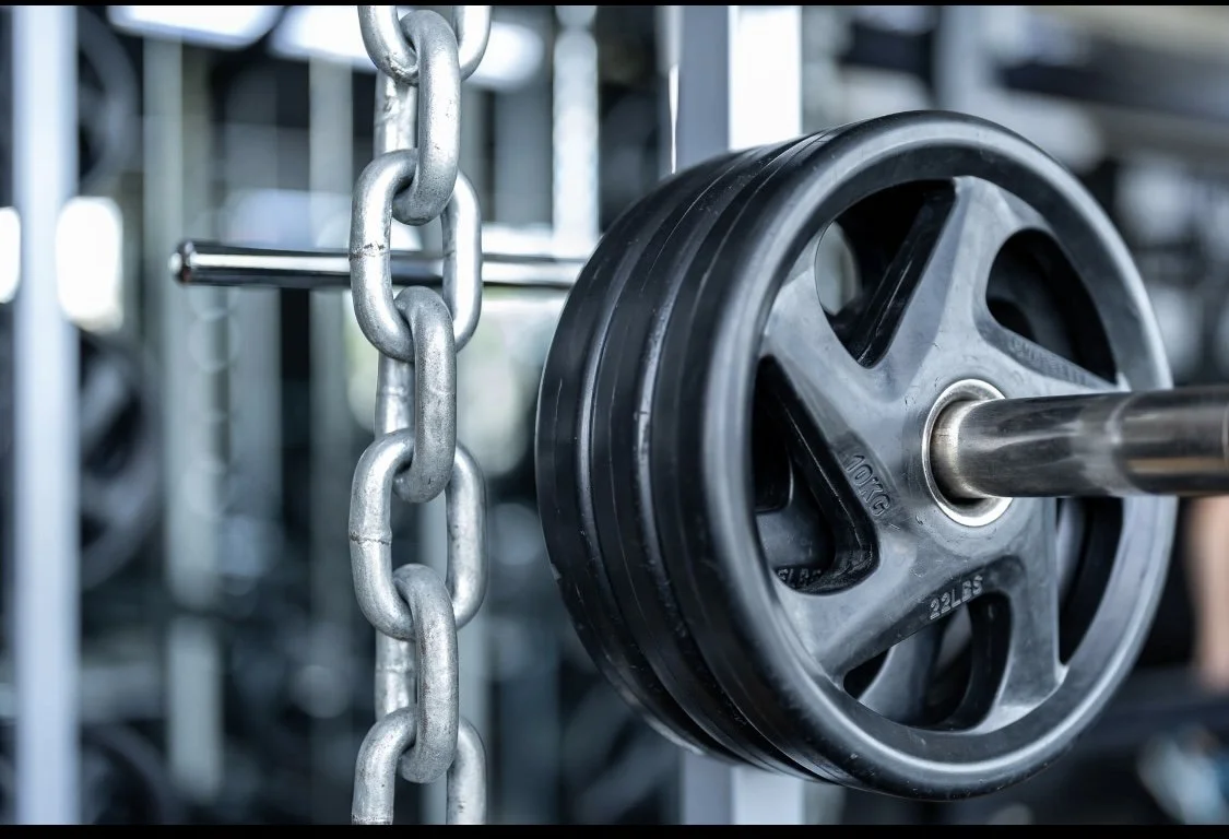 Kreuzheben lernen: In drei Schritten sicher zur ersten schweren Stange (CityGym Aarau)