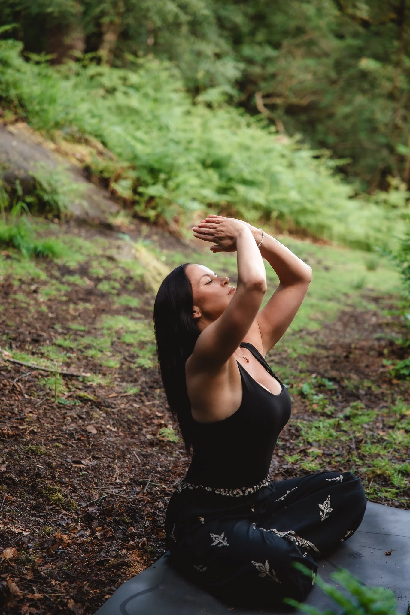 MINDFUL MONDAY SLOW FLOW YOGA ✨