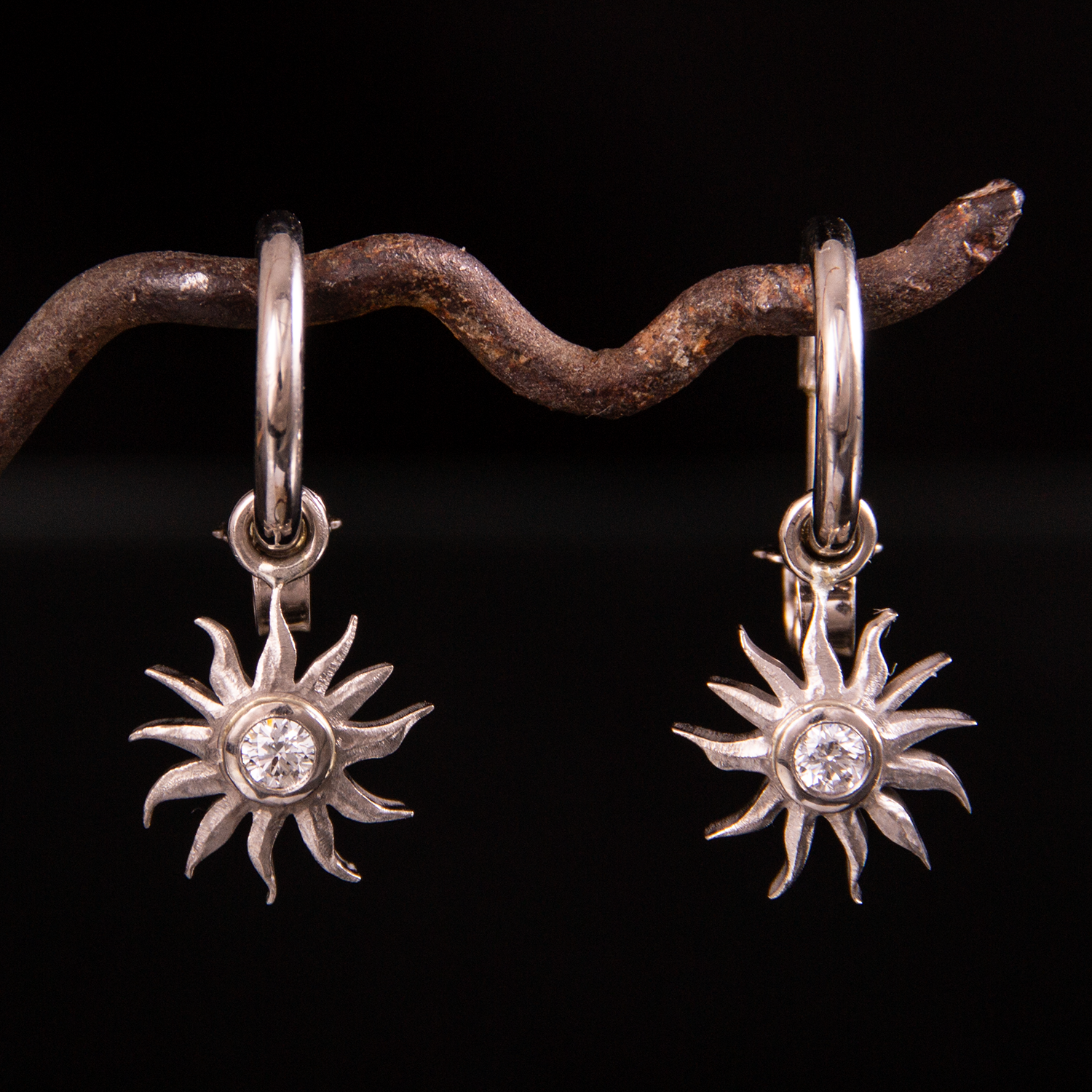 wg_sun_earrings.png