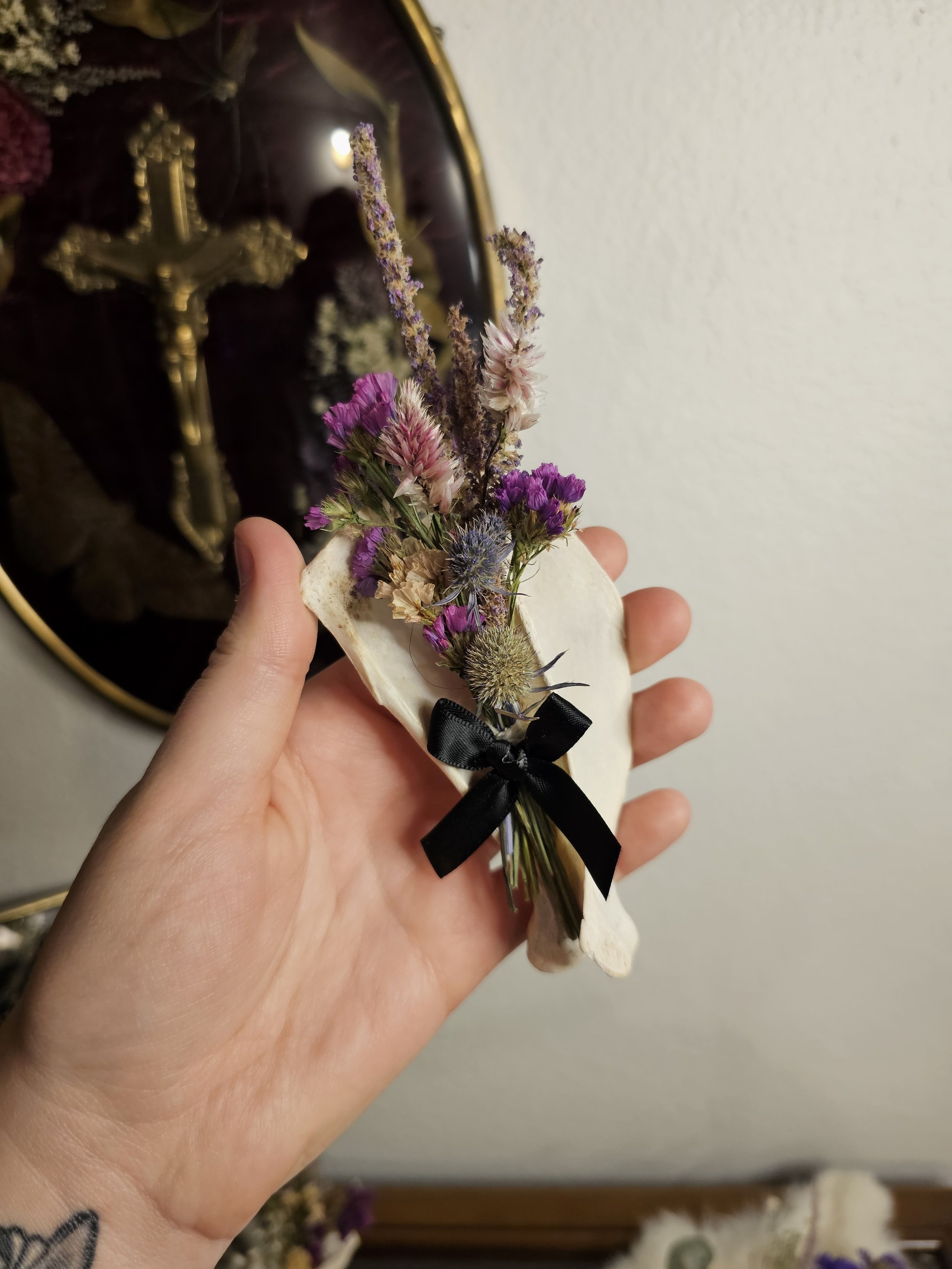 Scapula Bouquet 1