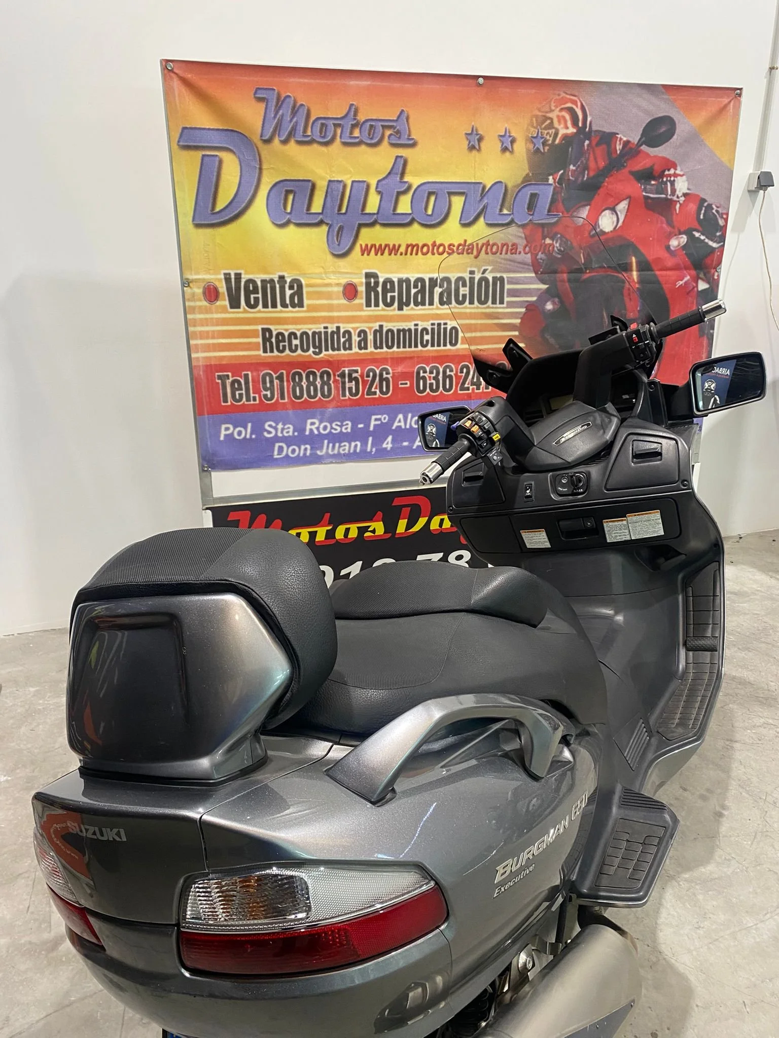 Burgman 650 06.jpeg