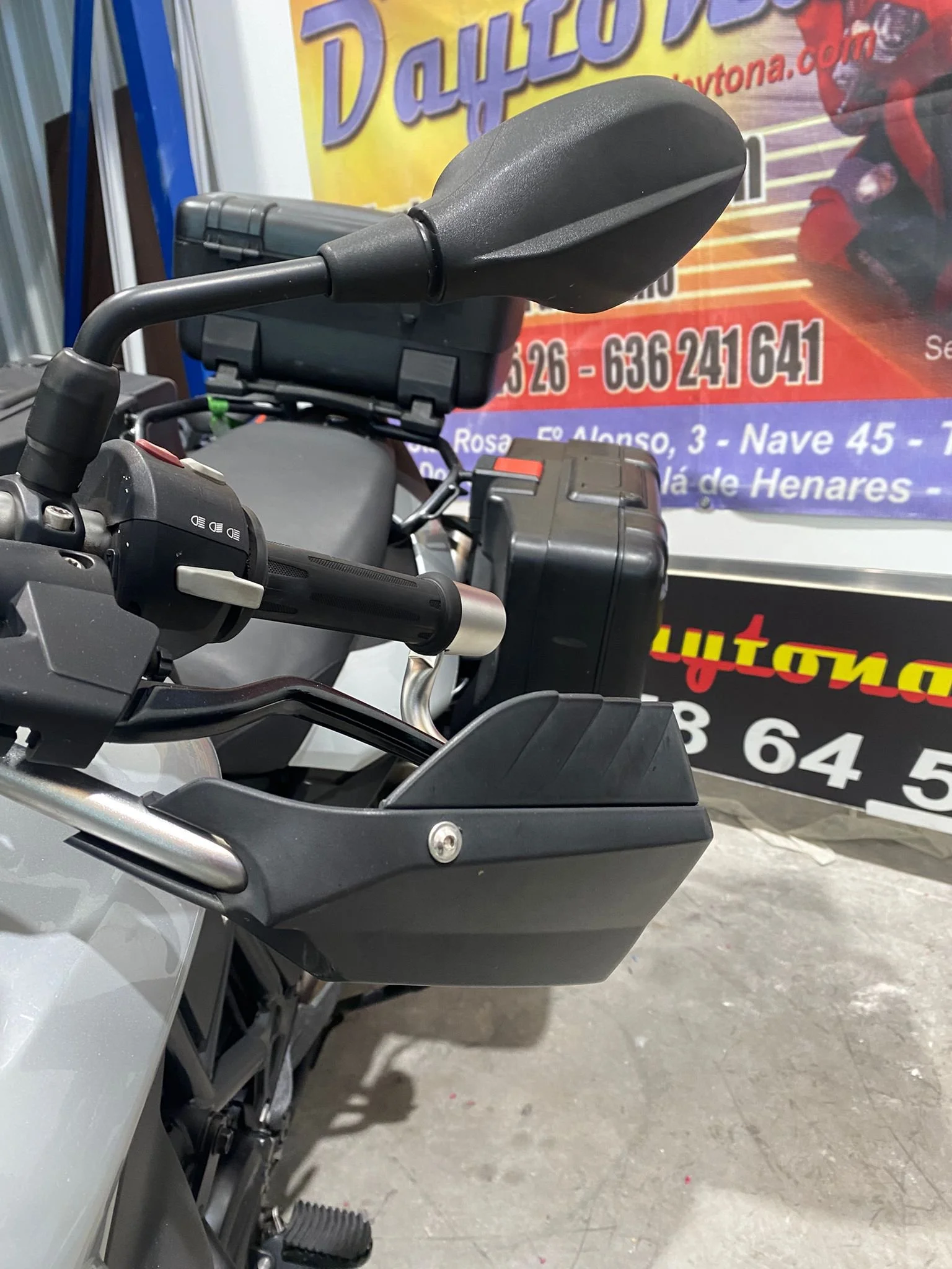 F750GS 02.jpeg