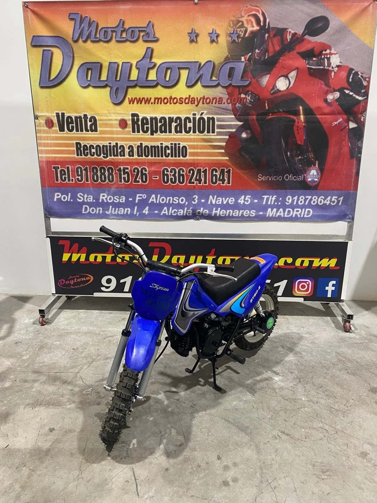 Mini Moto azul 01.jpeg