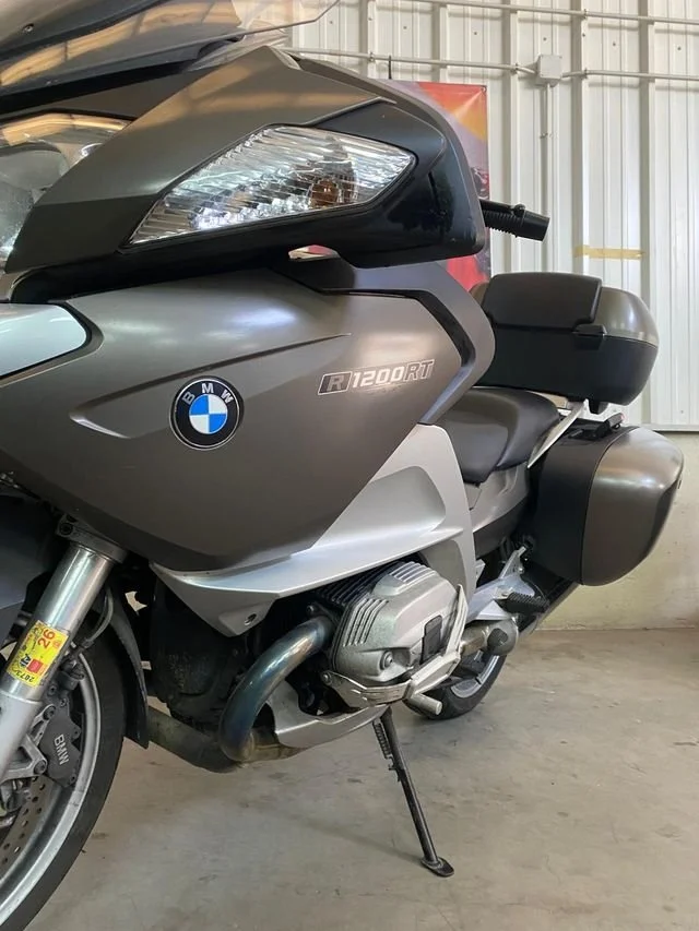 BMW R1200RT 06.jpg