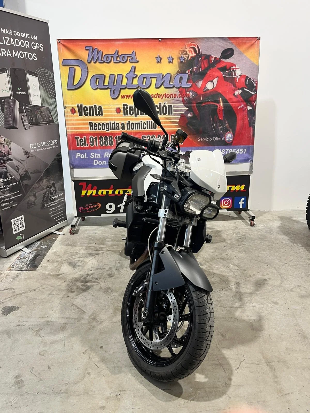 F800R 10.jpeg