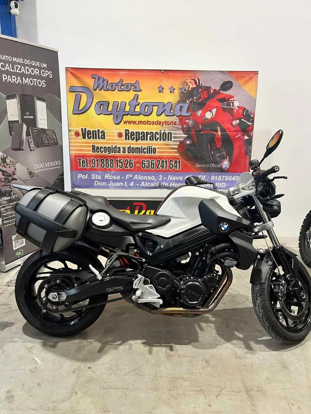 F800R 07.jpeg