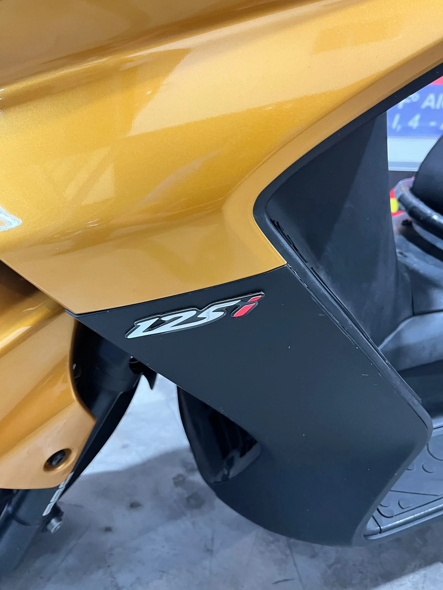 Kymco Superdink 125 15.jpeg