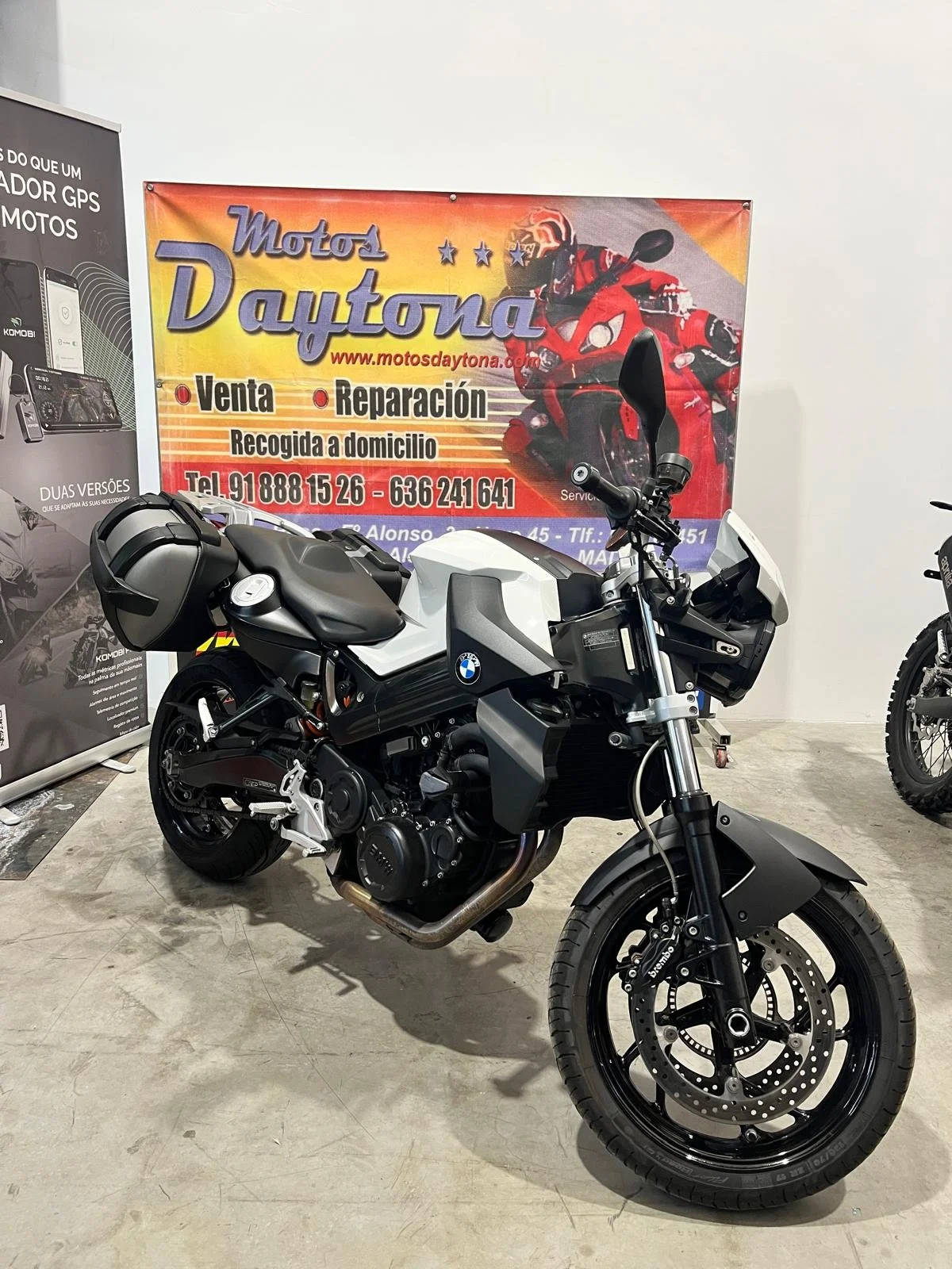 F800R 09.jpeg