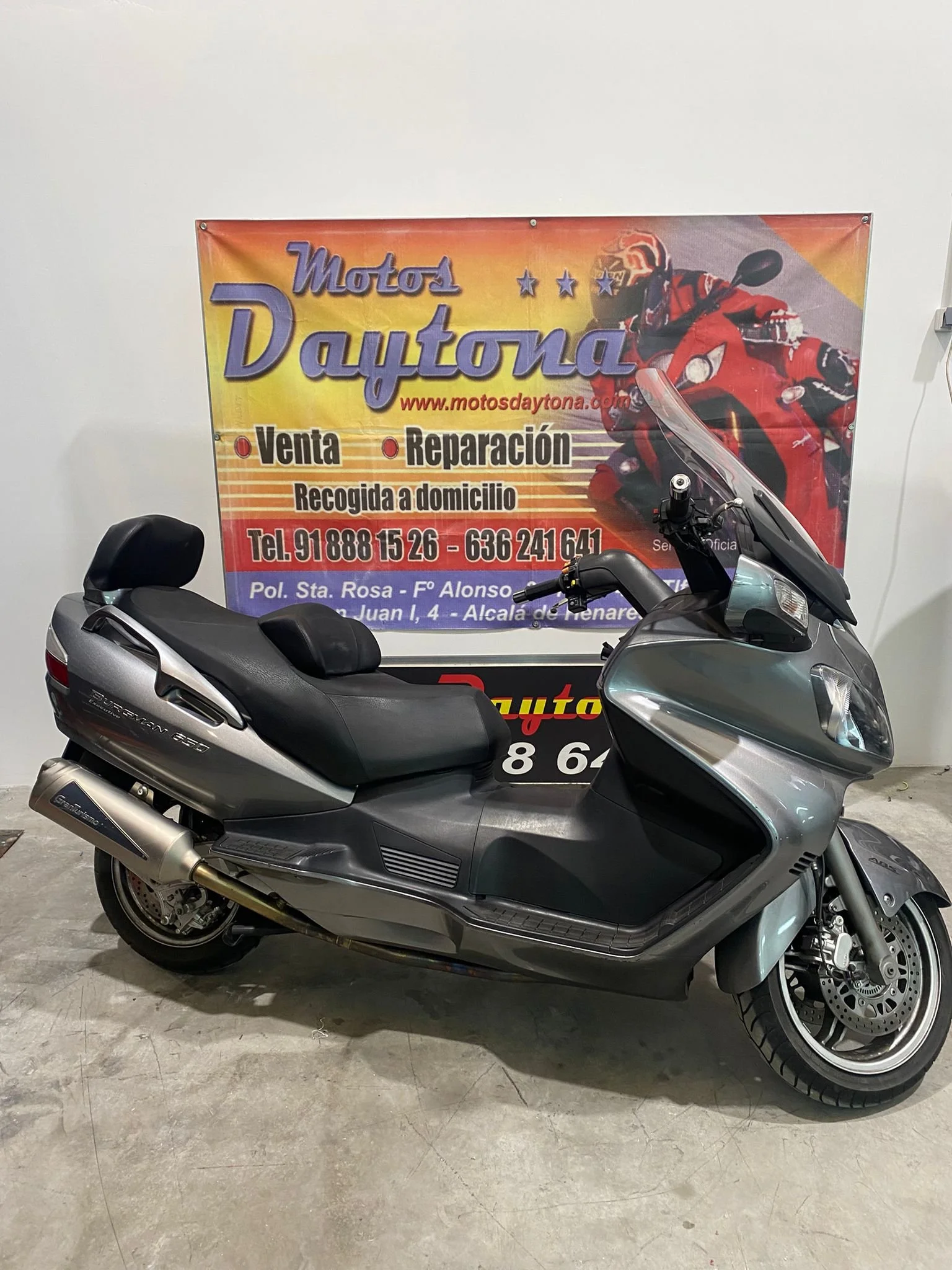 Burgman 650 09.jpeg