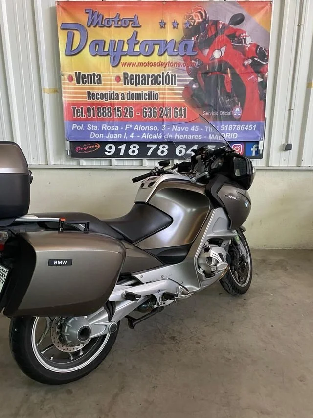 BMW R1200RT 02.jpg