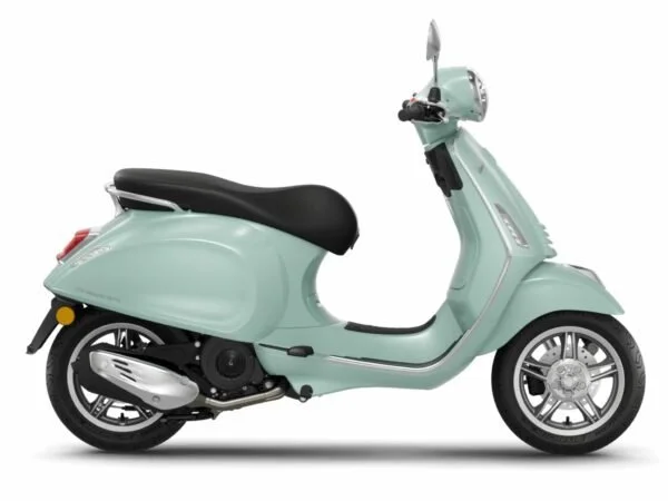 vespa-primavera-125-e5-verde 01.jpg