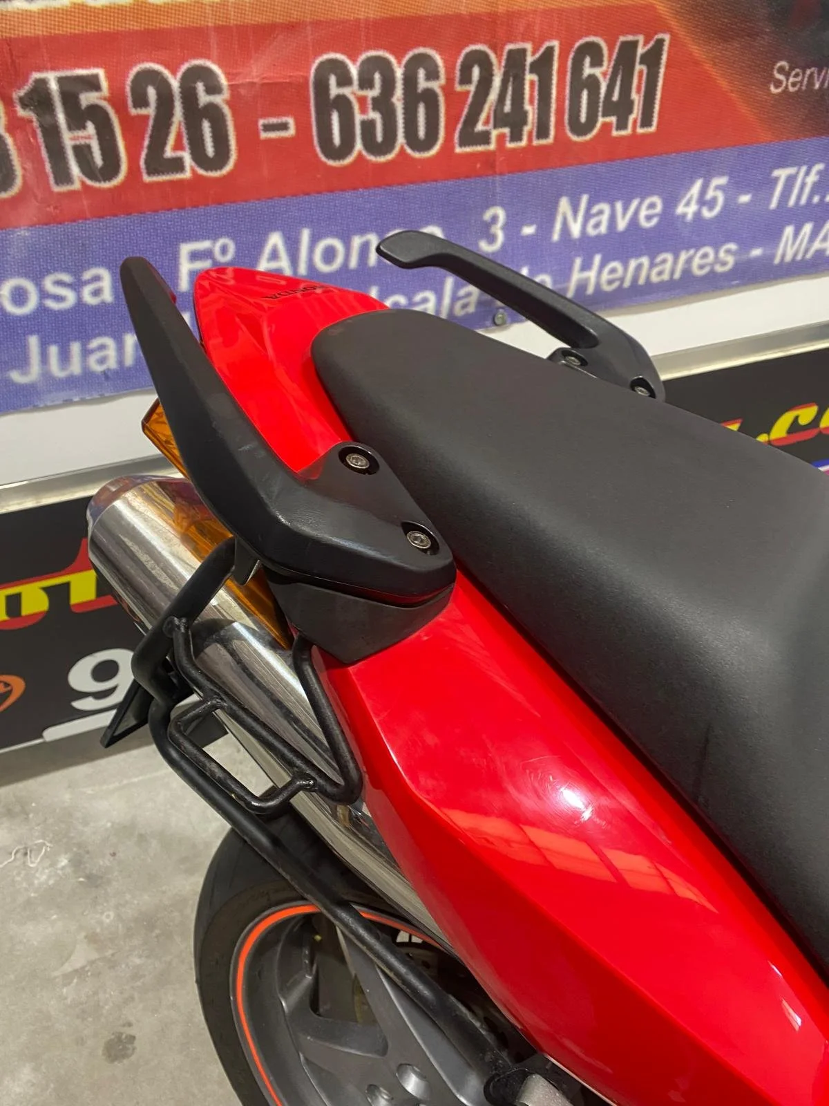 VFR800 03.jpeg