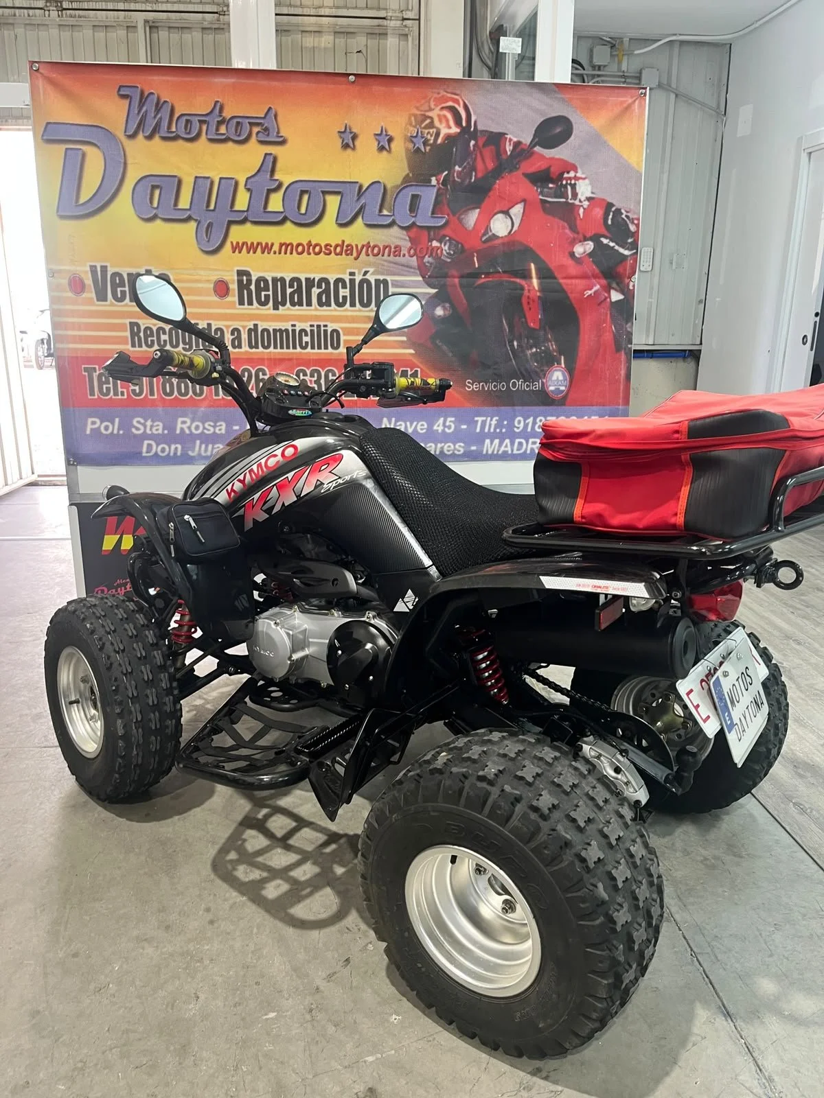 Kymco 250 04.jpeg