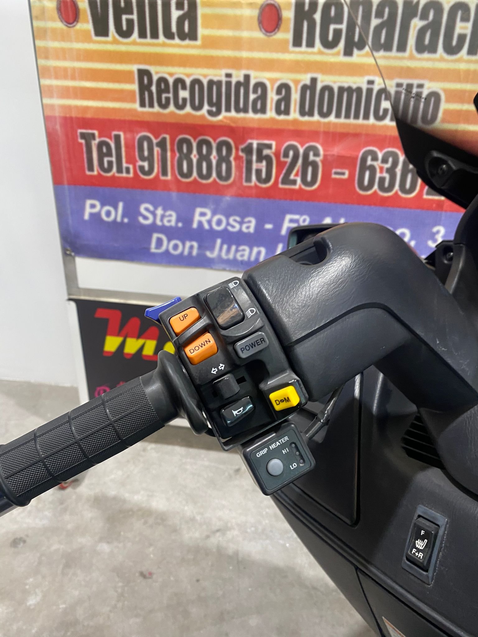 Burgman 650 04.jpeg
