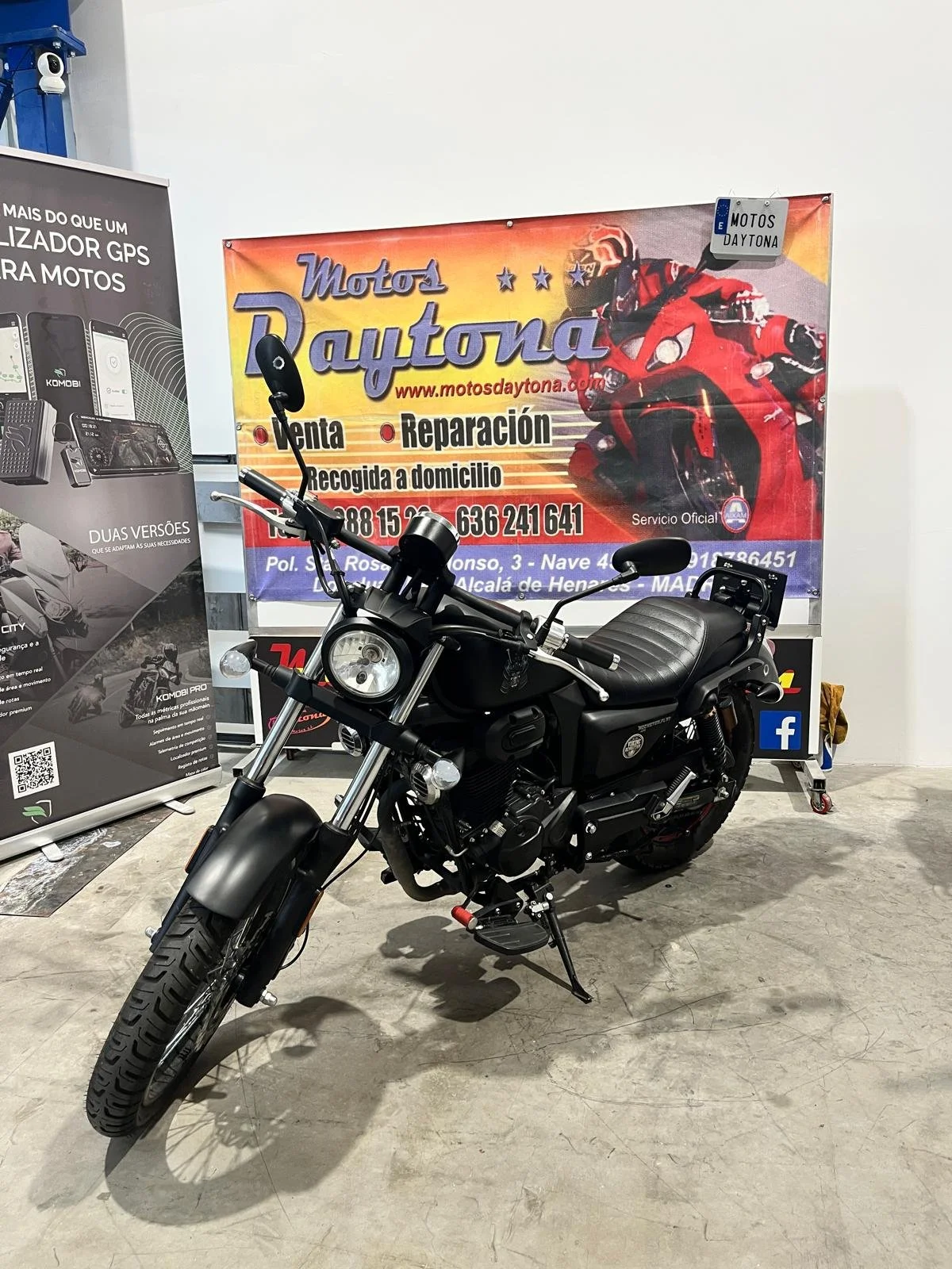 Rockster 125 EVO 01.jpeg