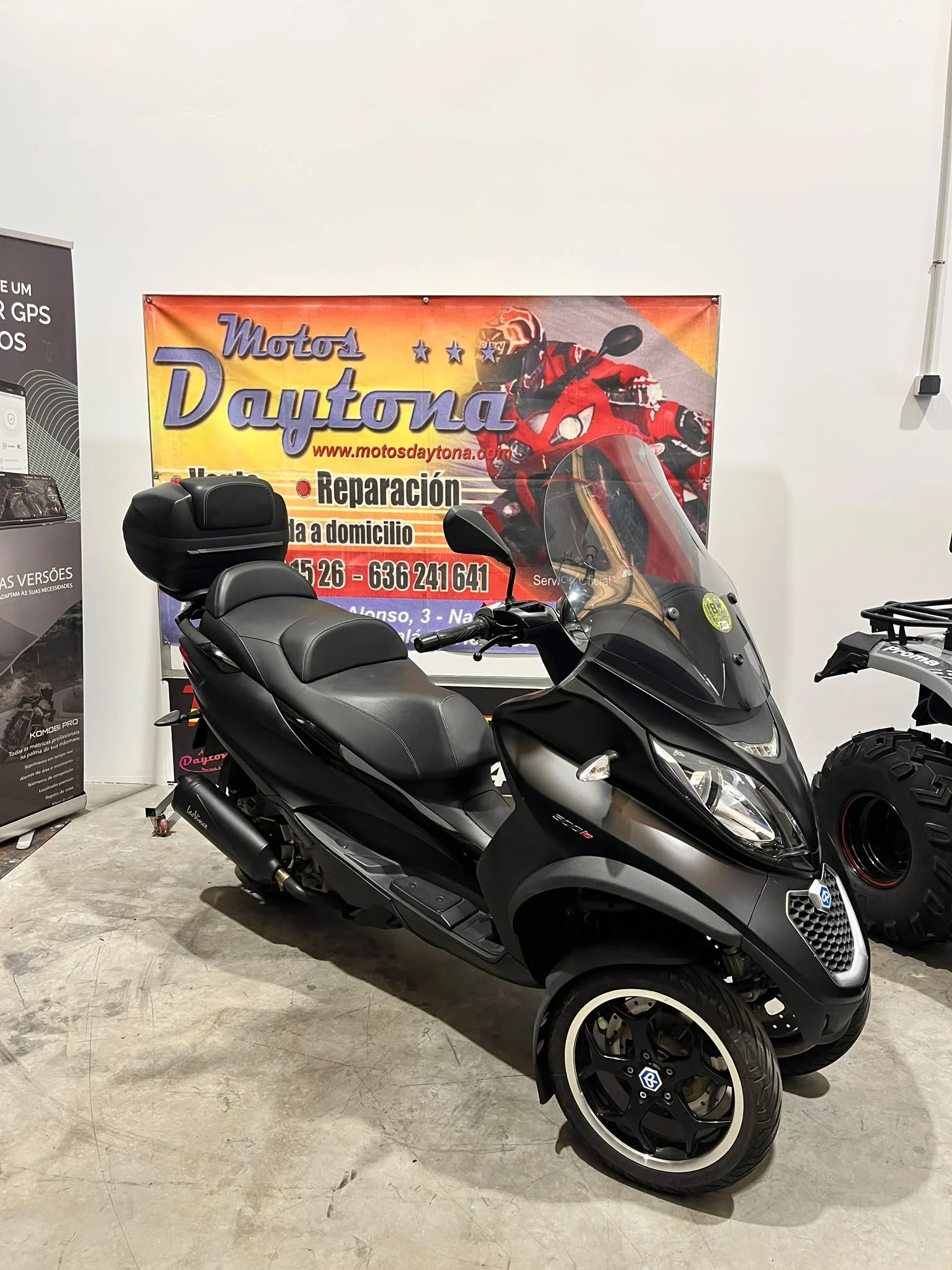 Piaggio MP3 500 Lt - 00.jpeg